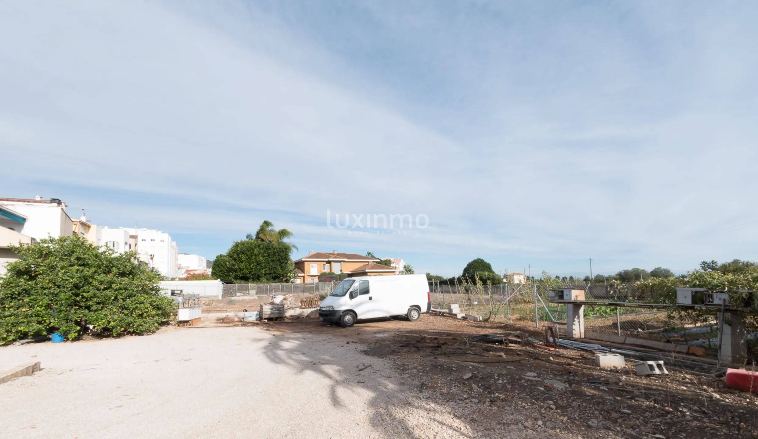 Town house with sea views and a big plot — photo 24