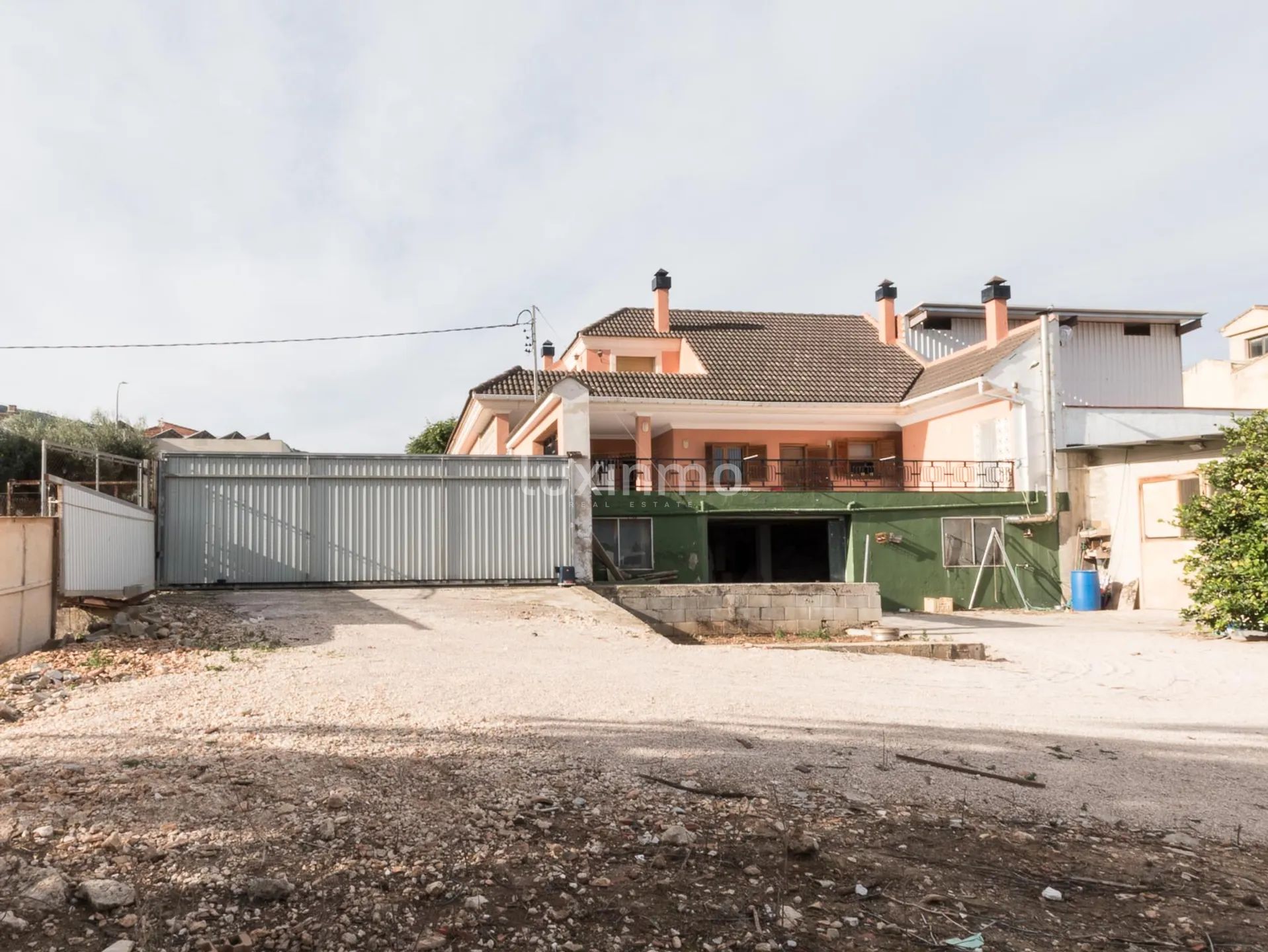 Town house with sea views and a big plot — photo 20