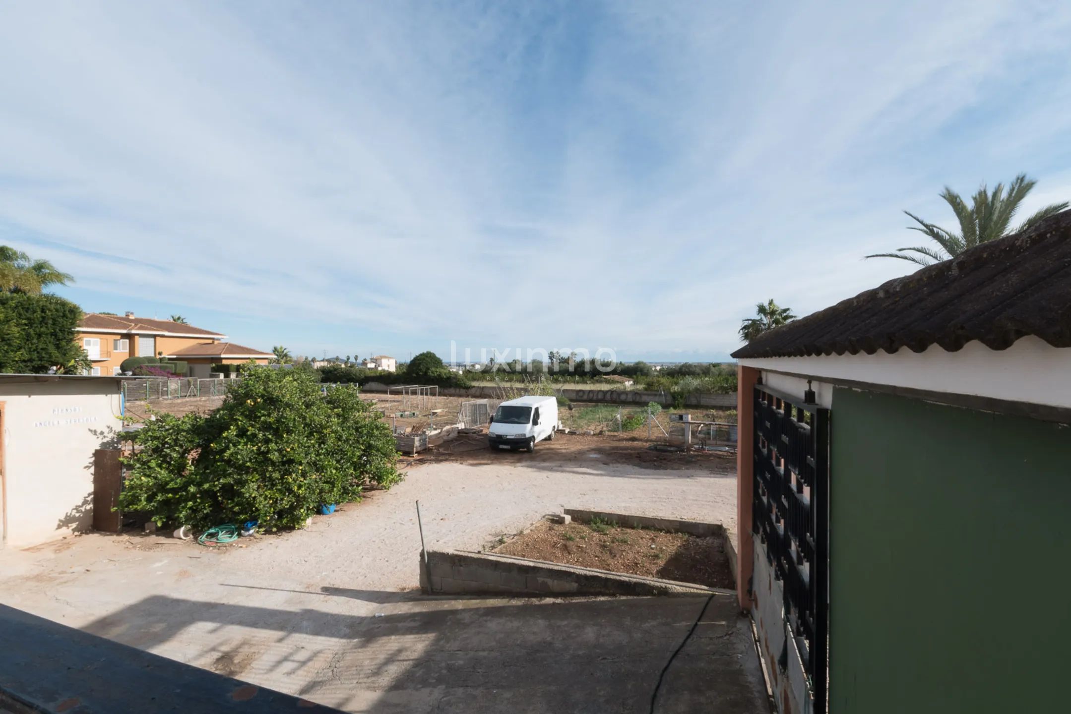 Town house with sea views and a big plot — photo 22