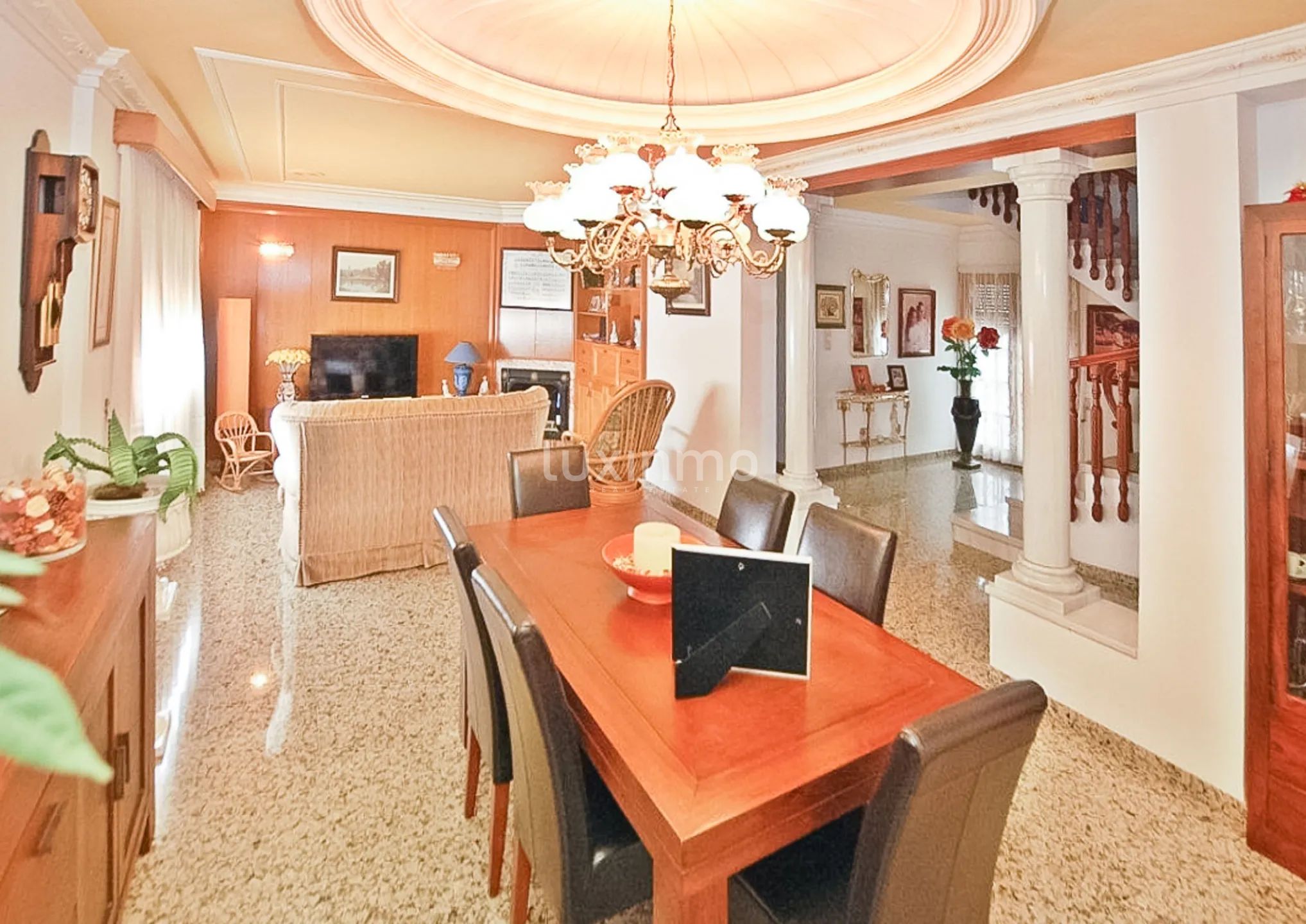 Town house with sea views and a big plot — photo 4