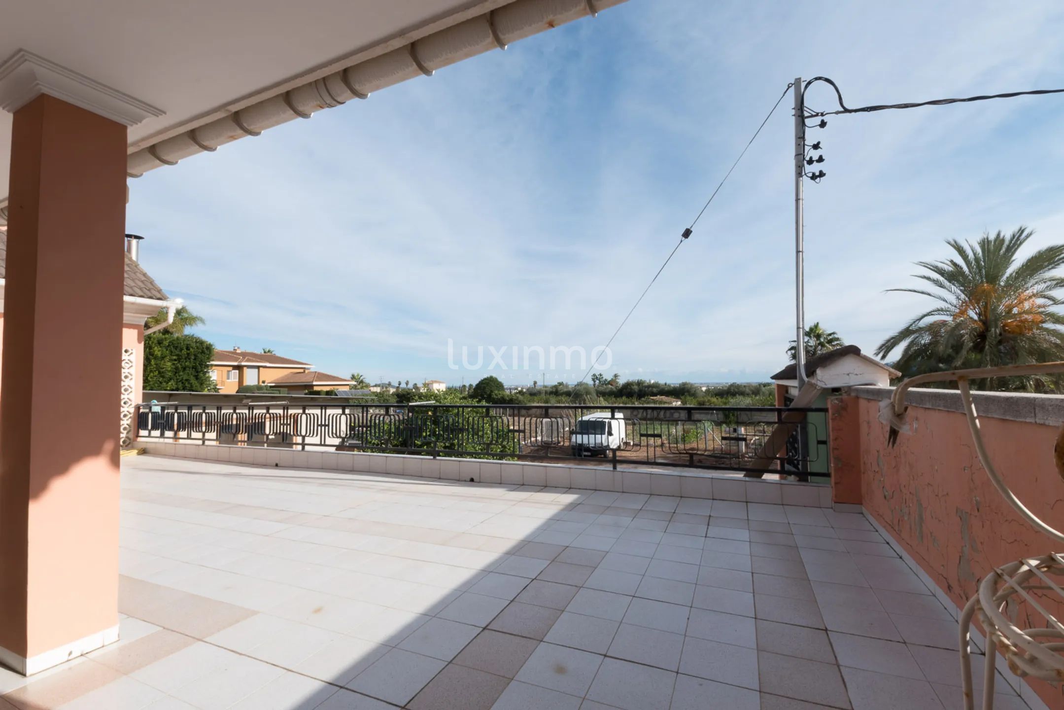 Town house with sea views and a big plot — photo 26