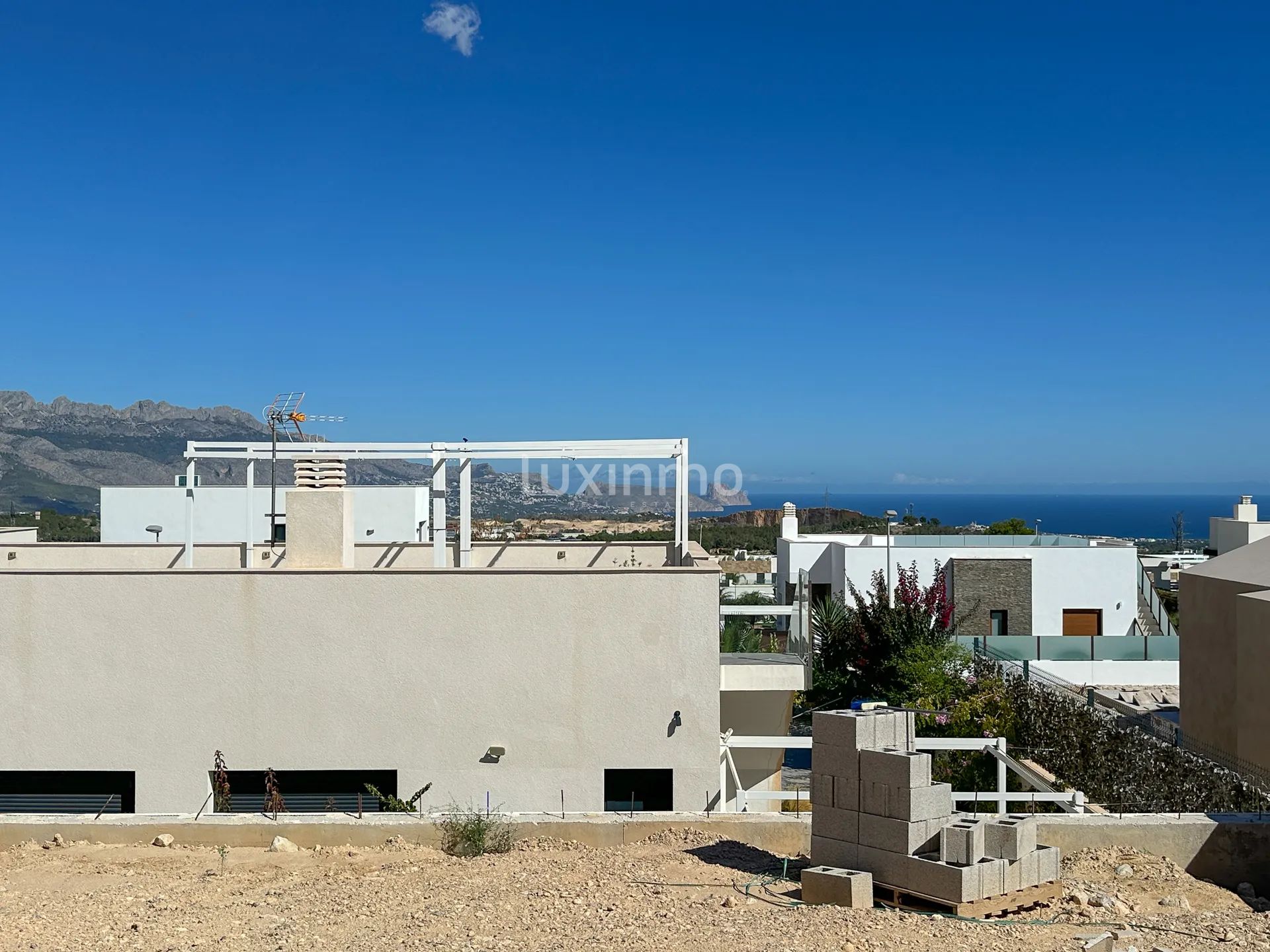 Villa de estilo moderno en Polop — photo 25