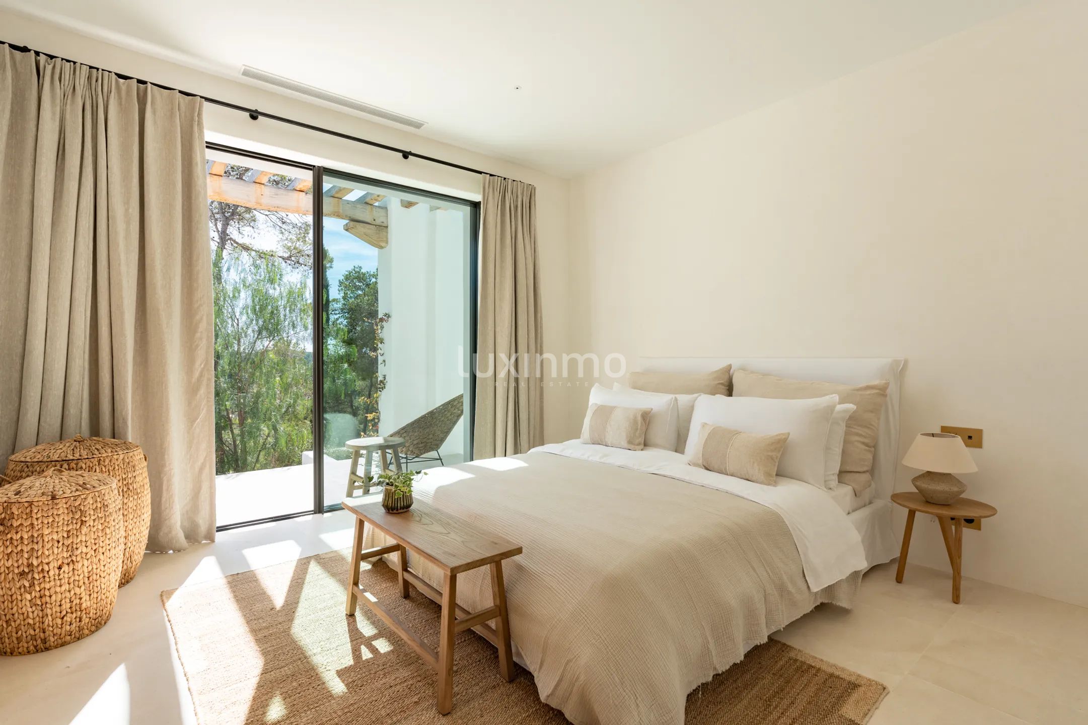 Exquise villa Blackstad située à Santa Gertrudis — photo 34