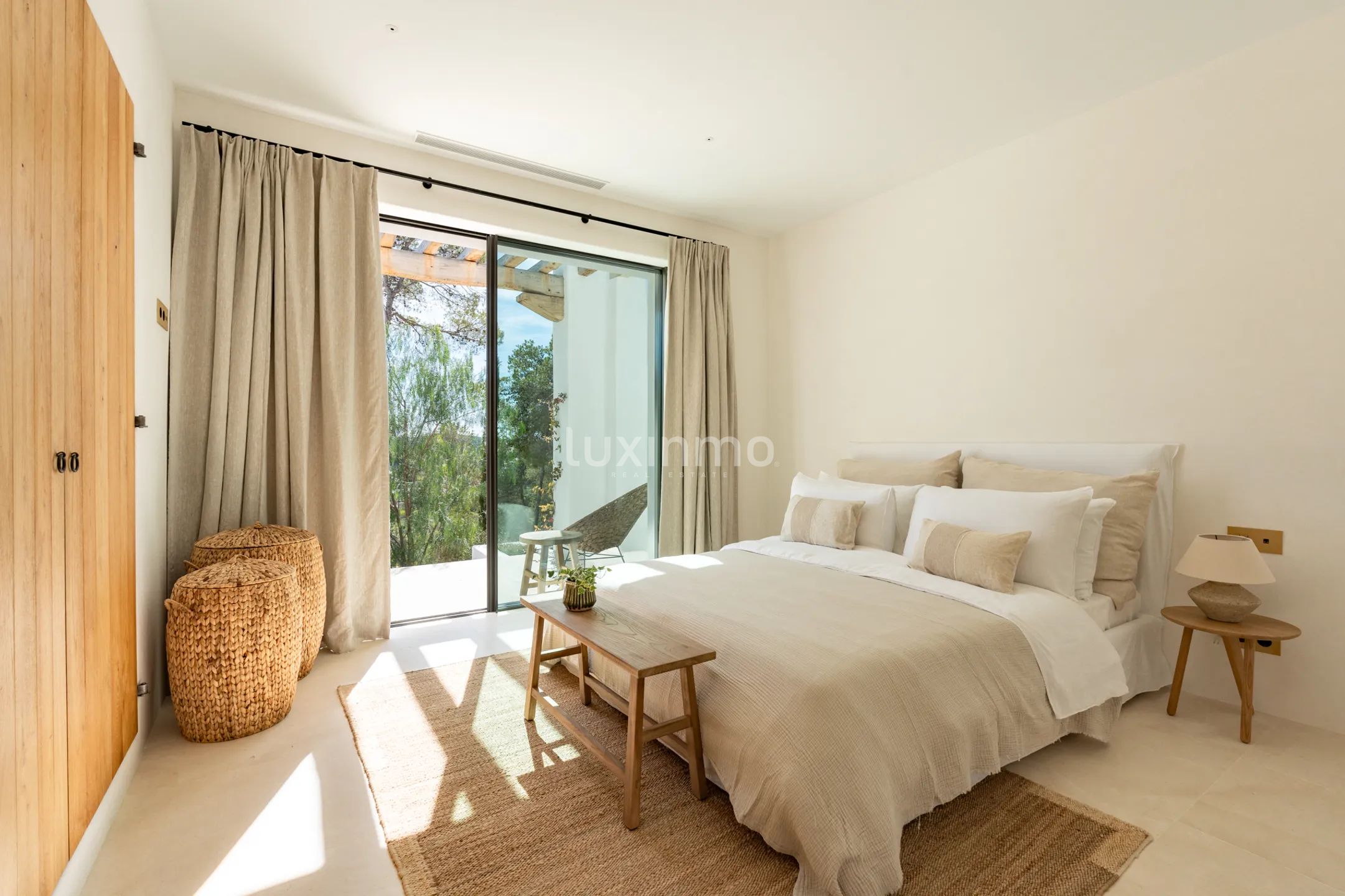 Exquisite Blackstad villa located in Santa Gertrudis — photo 32