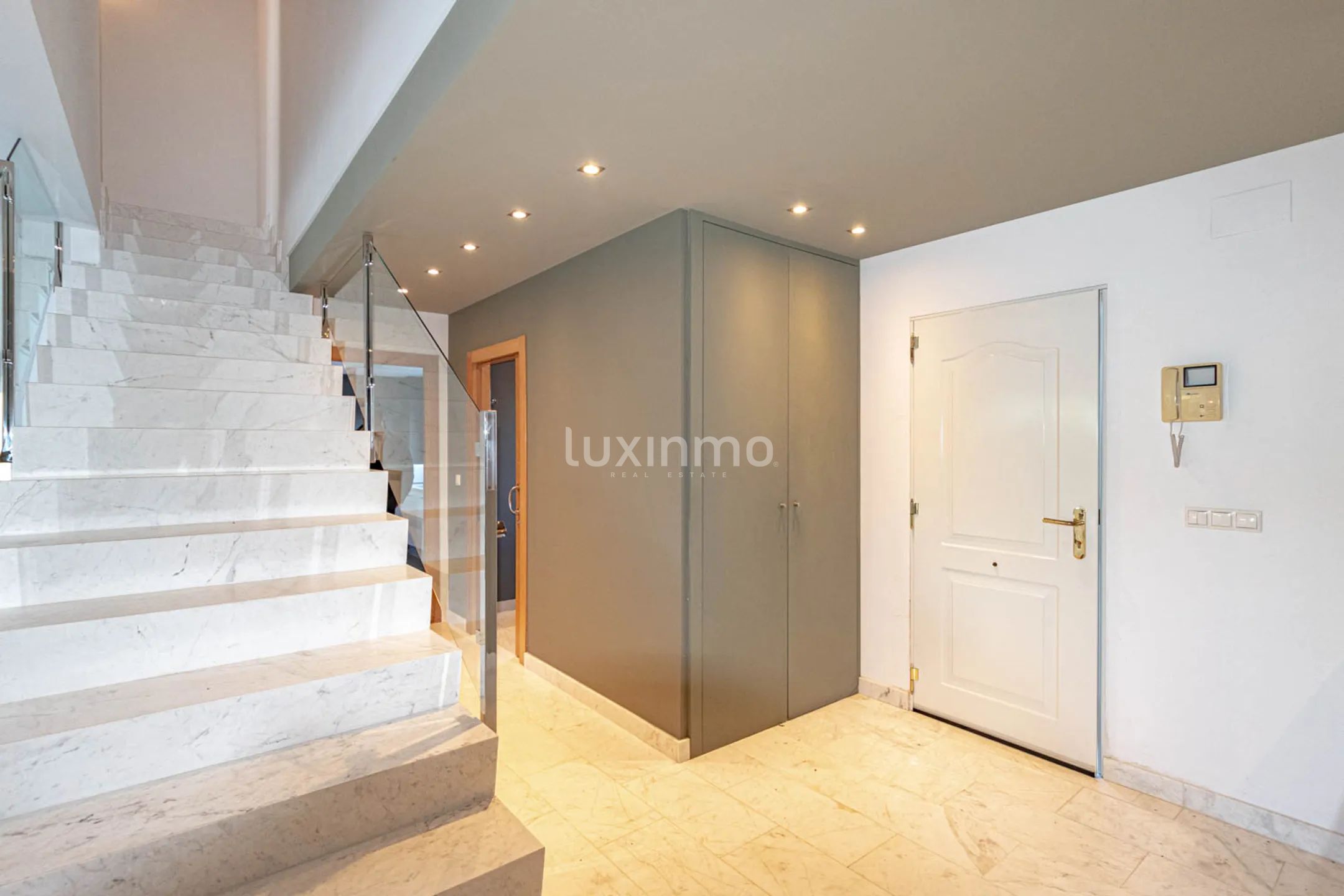 Villa for sale in the heart of Albir — photo 13