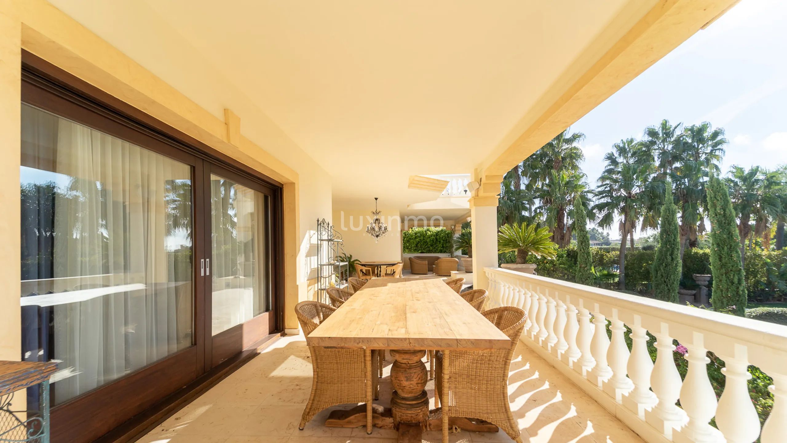 Exclusive villa in Altea Hills with sea views and a large garden — photo 34