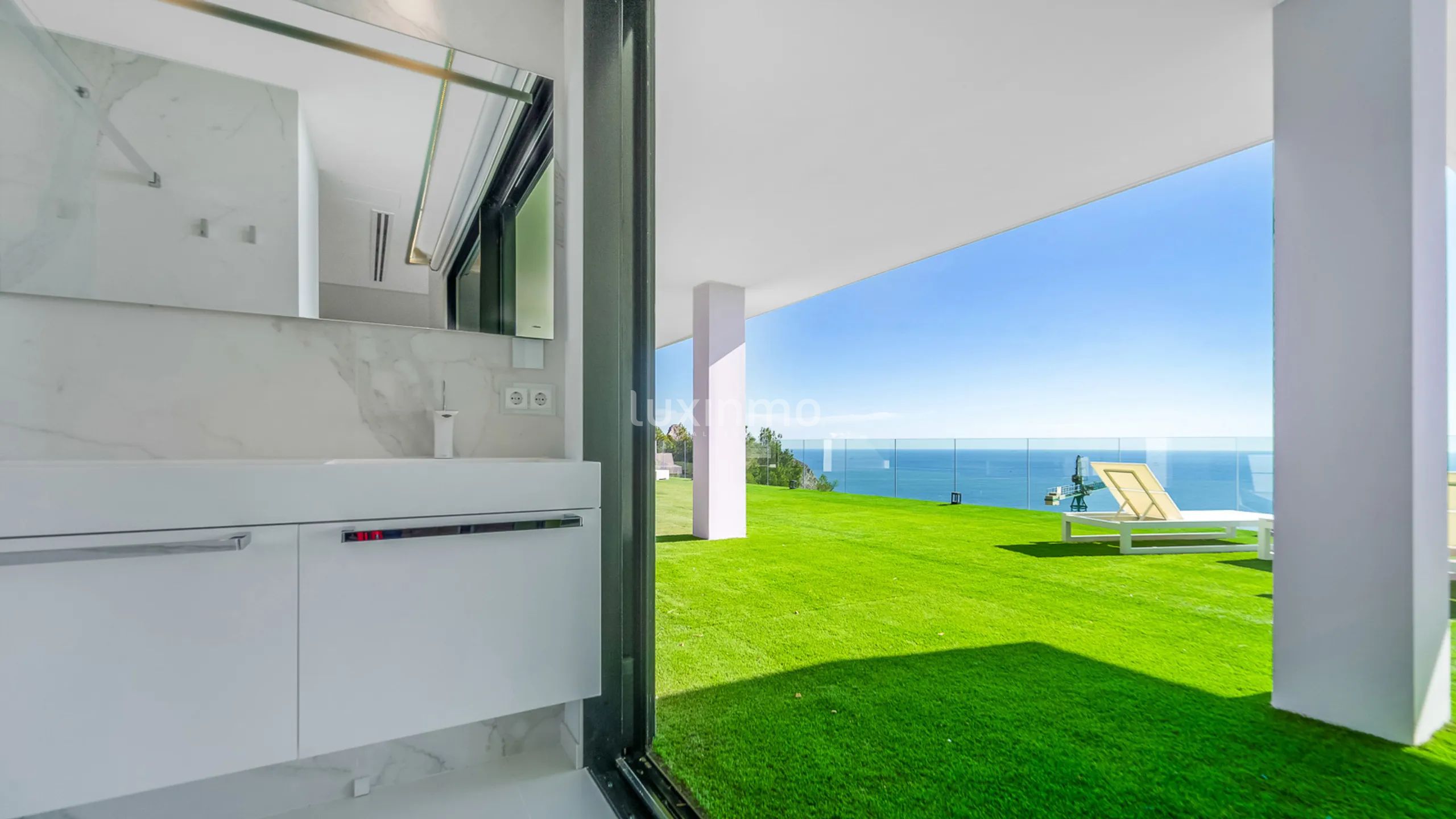 Villa de luxe dans une urbanisation de luxe avec vue sur la mer — photo 25