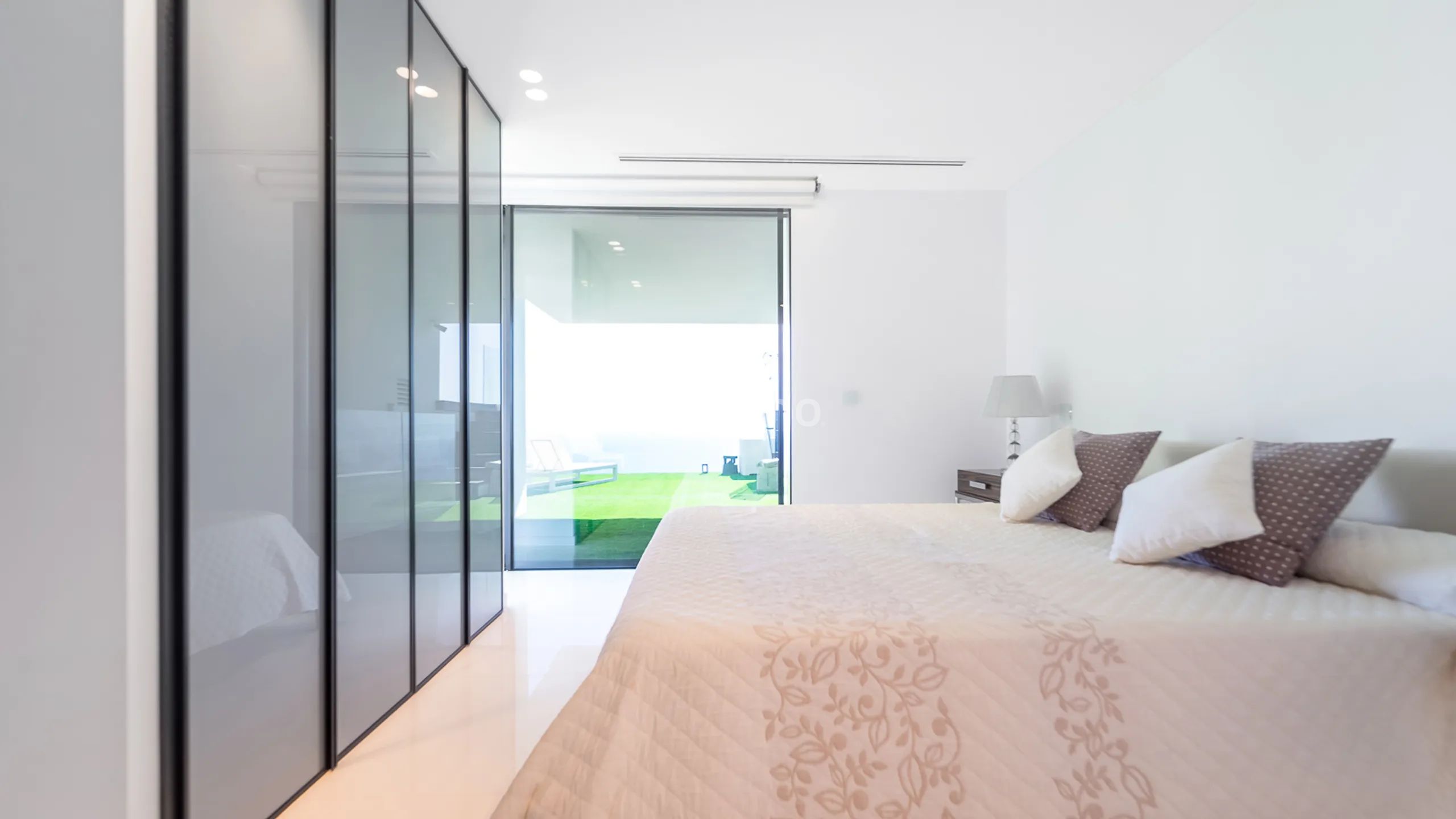 Villa de luxe dans une urbanisation de luxe avec vue sur la mer — photo 19