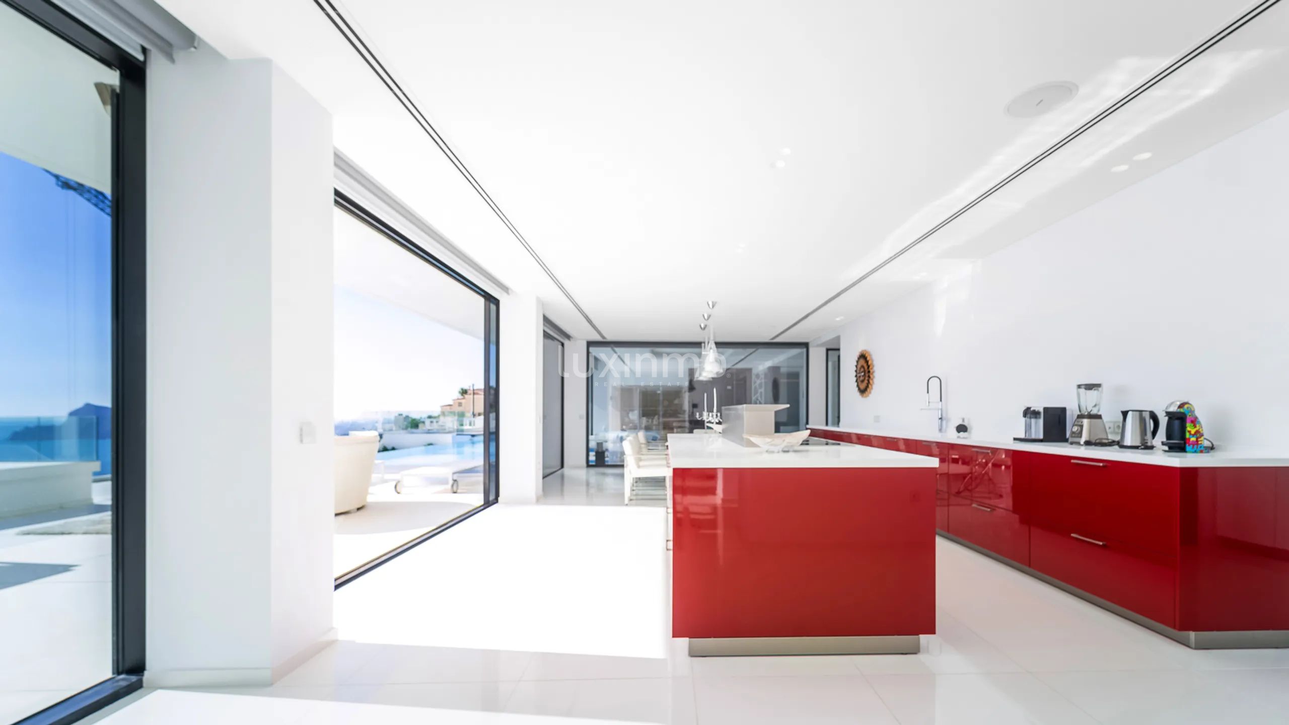 Villa de luxe dans une urbanisation de luxe avec vue sur la mer — photo 11