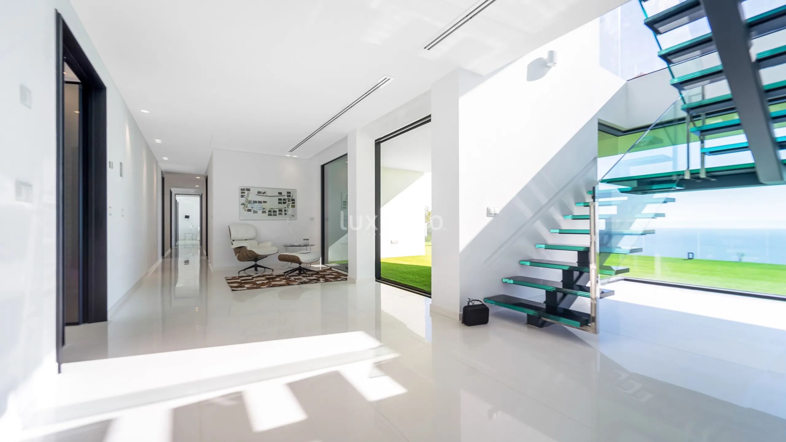 Villa de luxe dans une urbanisation de luxe avec vue sur la mer — photo 17