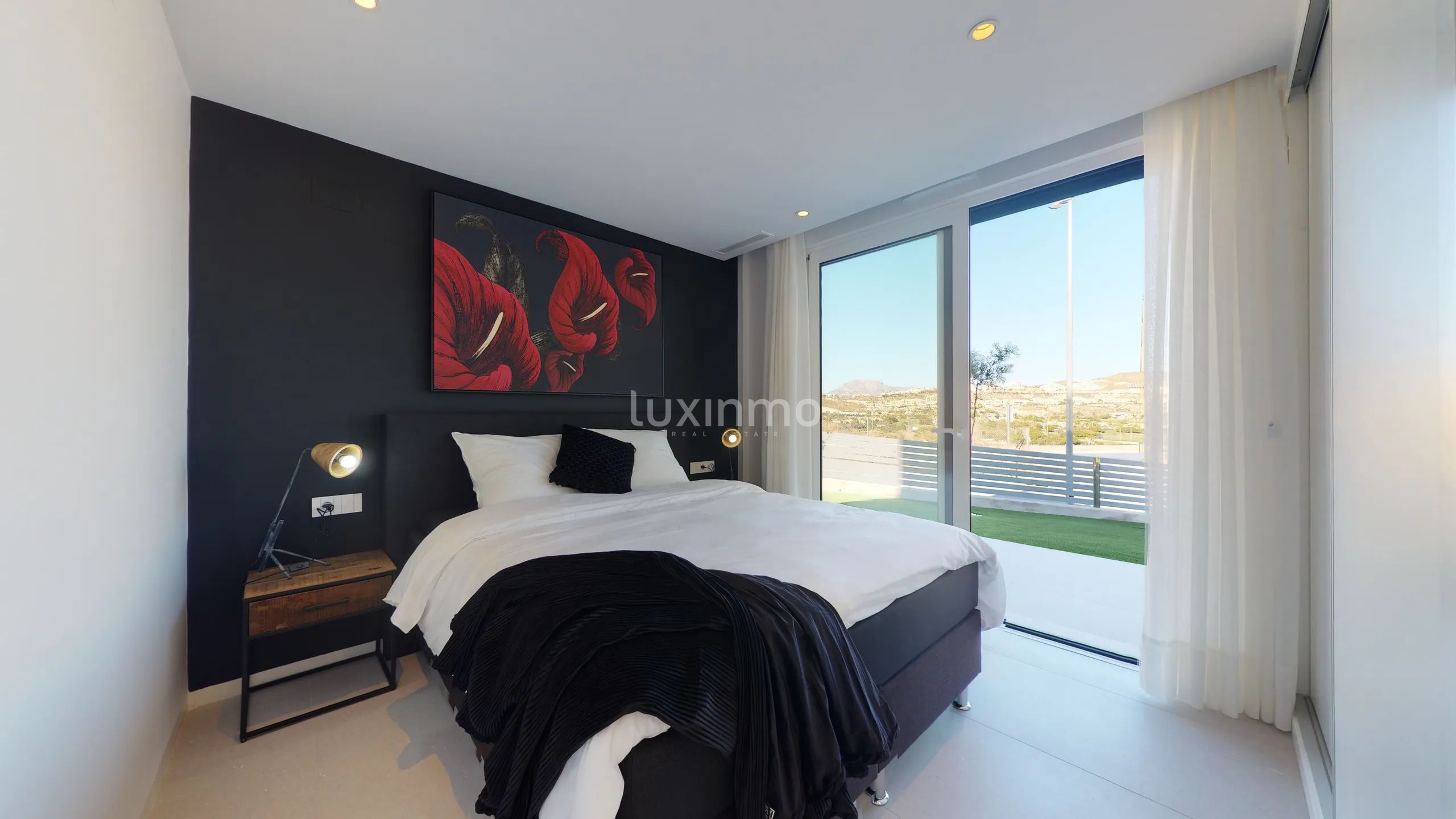 Detached villas with pool and garden, newly built in Mutxamel — photo 10