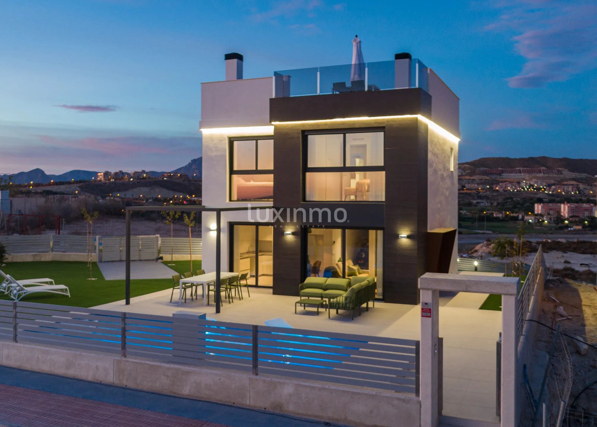 Modern Villa in Mutxamel — photo 3
