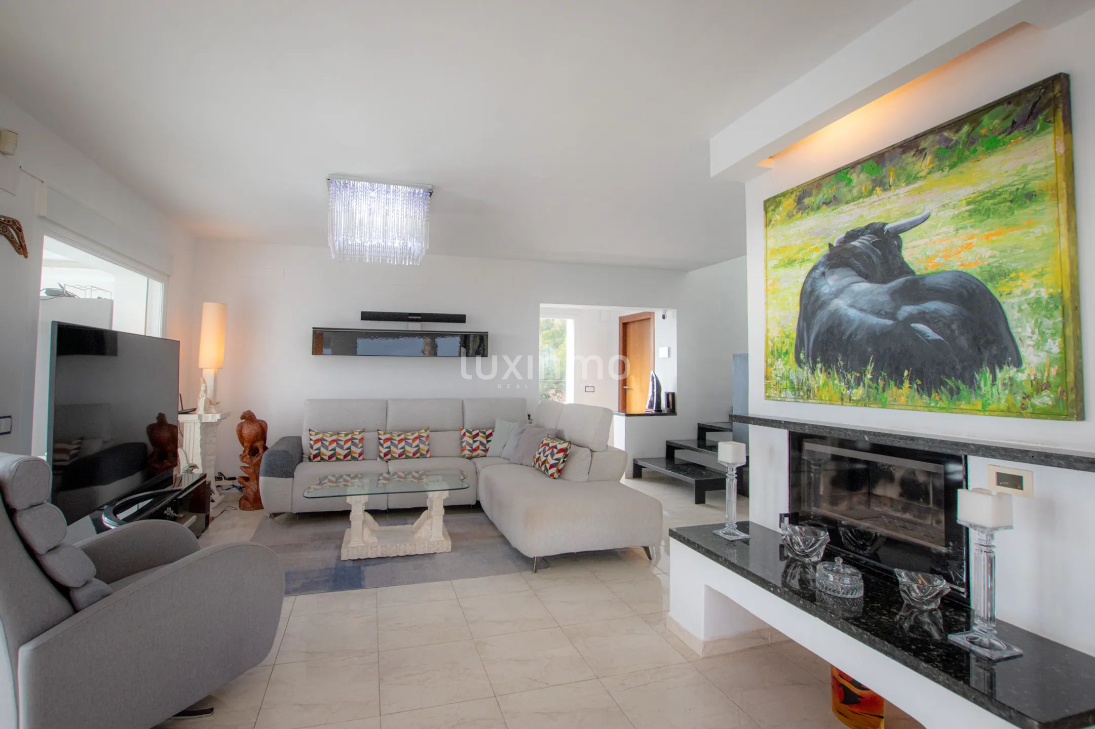 Villa à vendre dans l'emplacement unique d'Oltamar Calpe avec des vues panoramiques et des vues sur la mer — photo 19