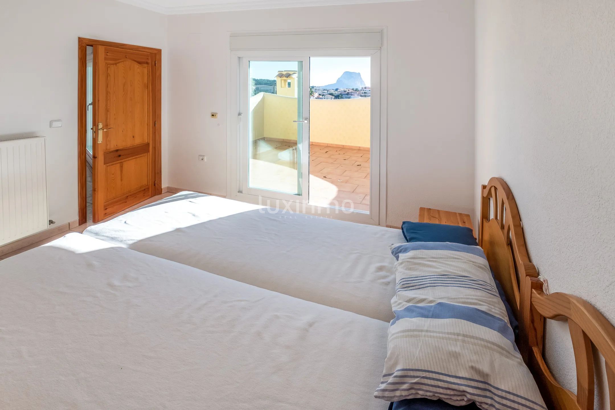 Renoviertes geräumiges Haus mit Meerblick in Calpe — photo 19