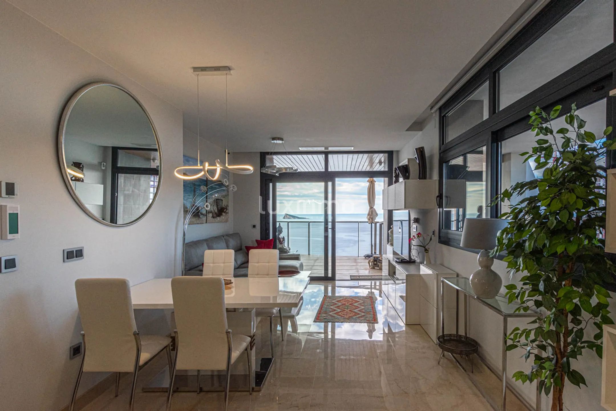 Piso de alquiler de larga duración en SUNSET WAVES — photo 10