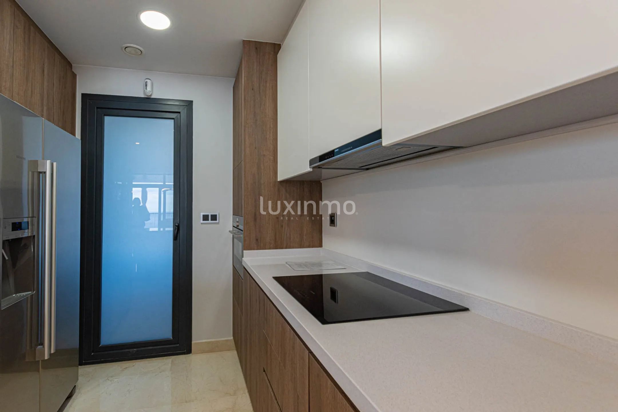 Piso de alquiler de larga duración en SUNSET WAVES — photo 13