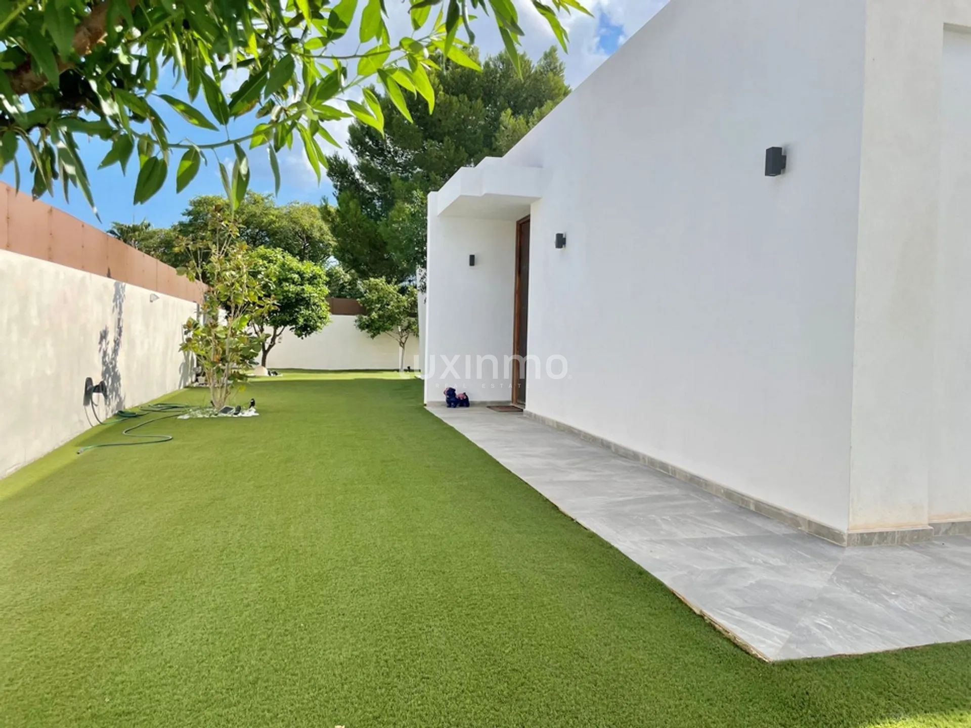 Modern luxury villa close to town center of Denia — photo 19