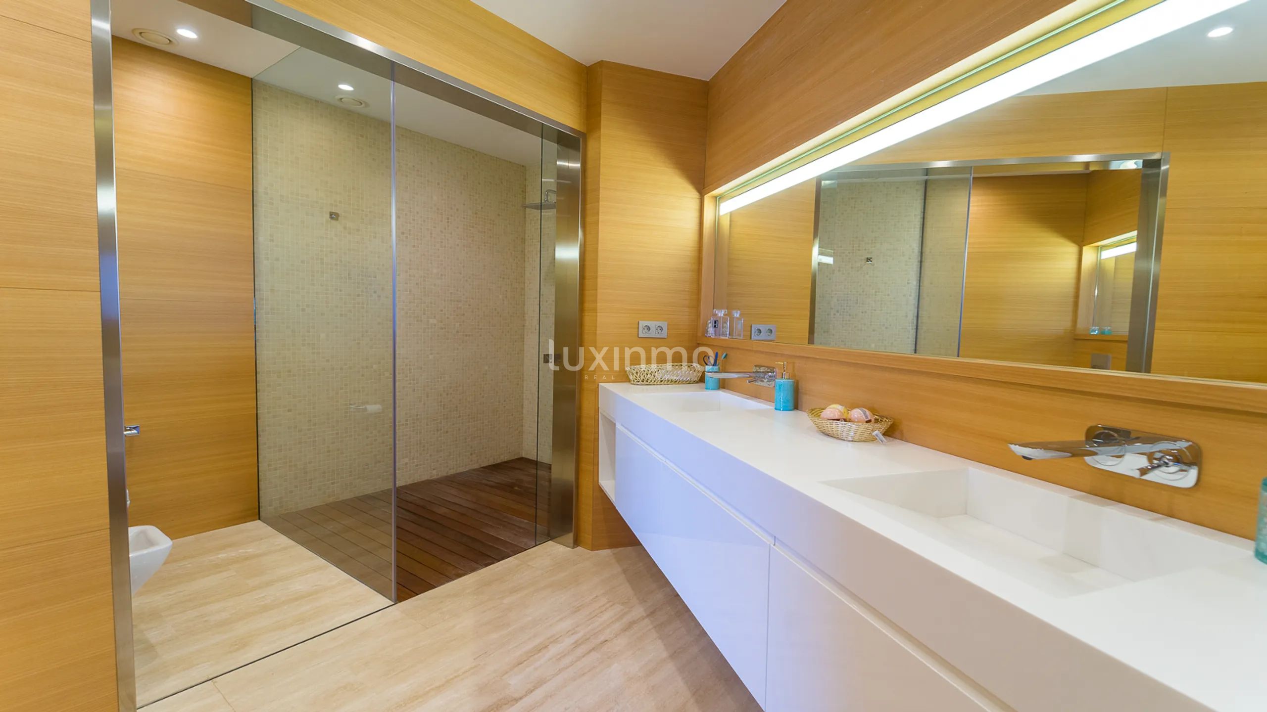 Mieszkanie do wynajęcia z prywatnym basenem — photo 22