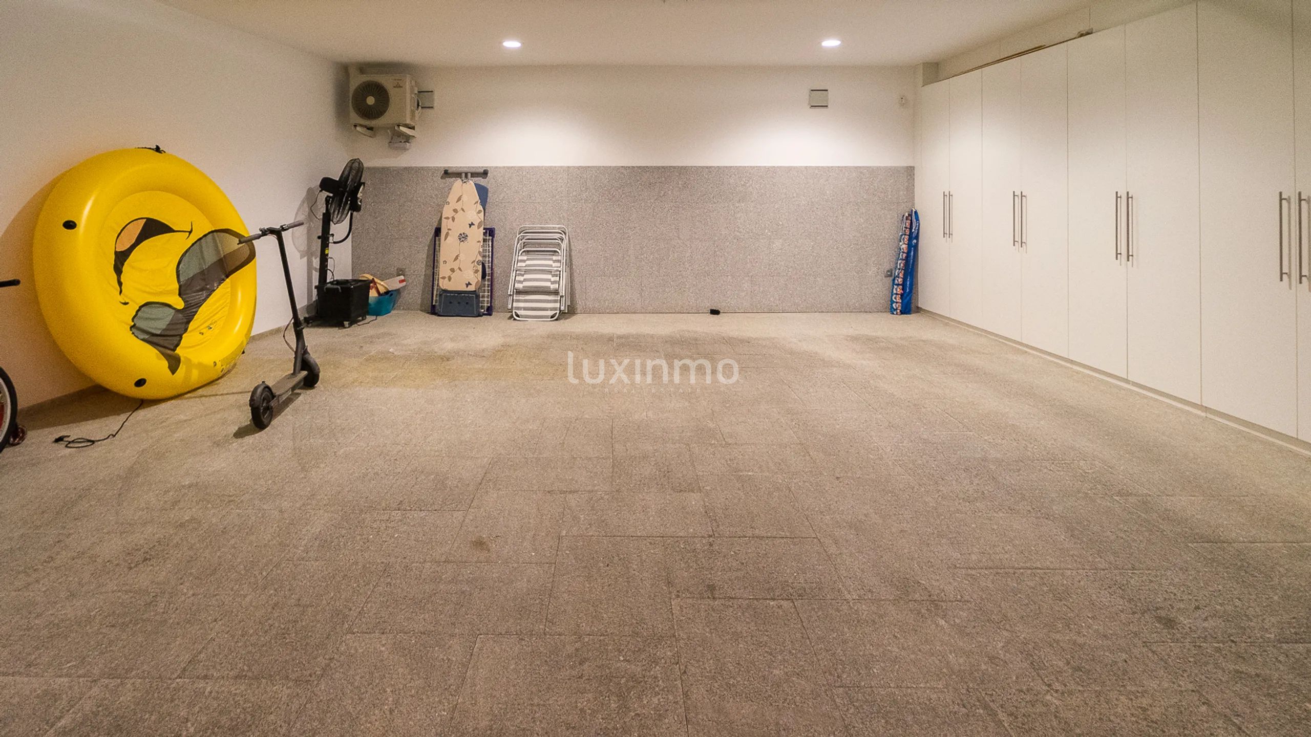 Mieszkanie do wynajęcia z prywatnym basenem — photo 27