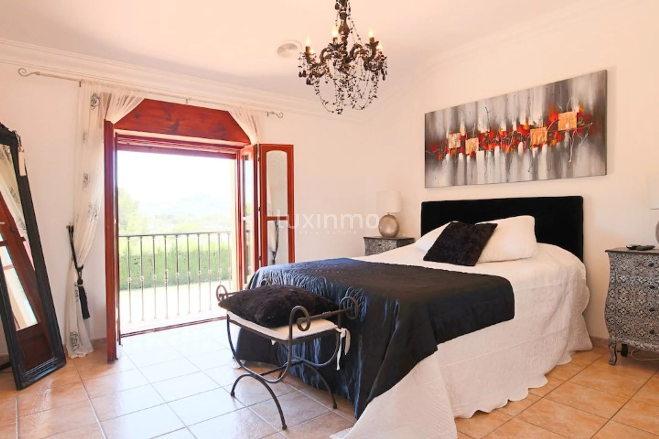 Große rustikale Finca in der Nähe von Denia — photo 30