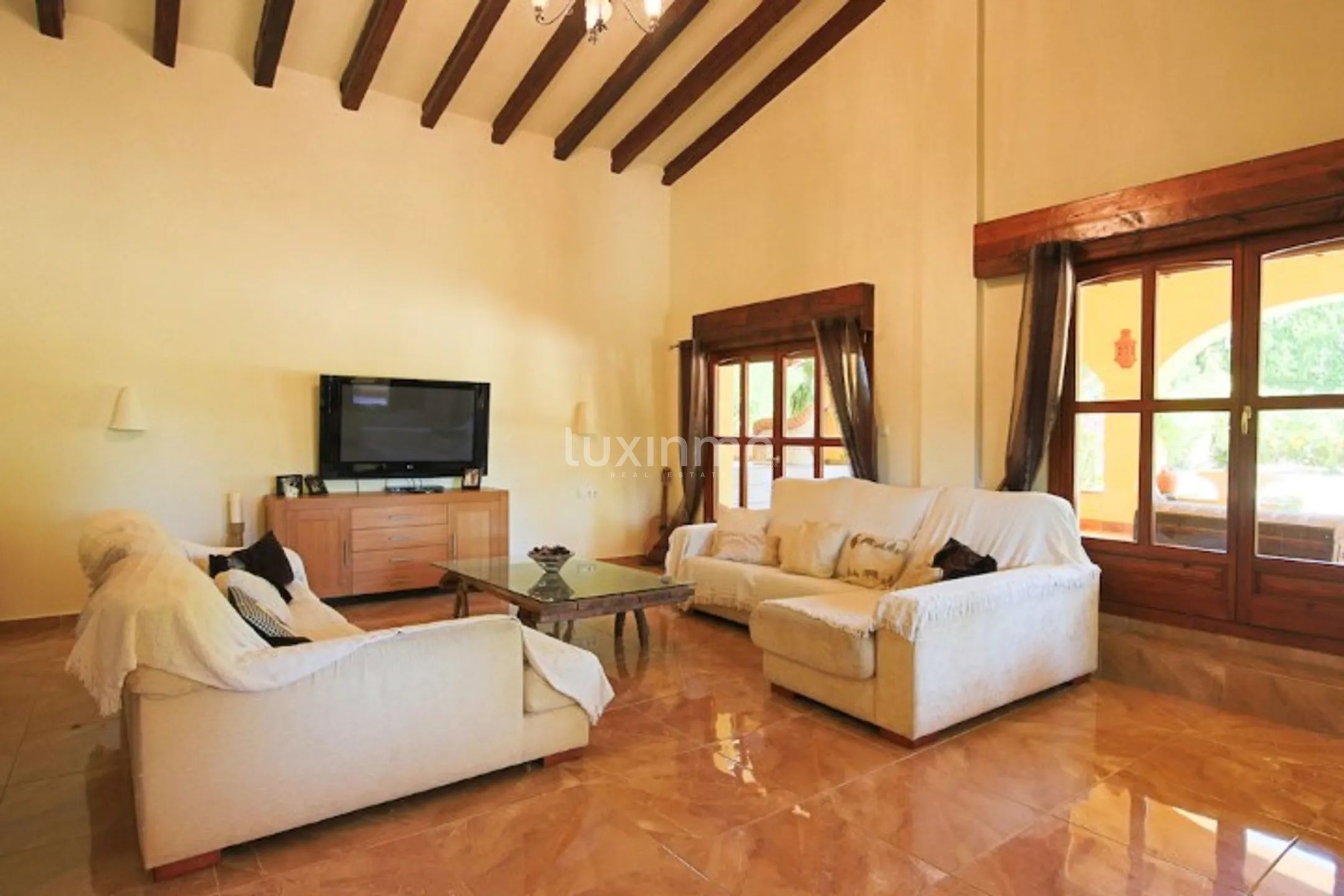 Große rustikale Finca in der Nähe von Denia — photo 12