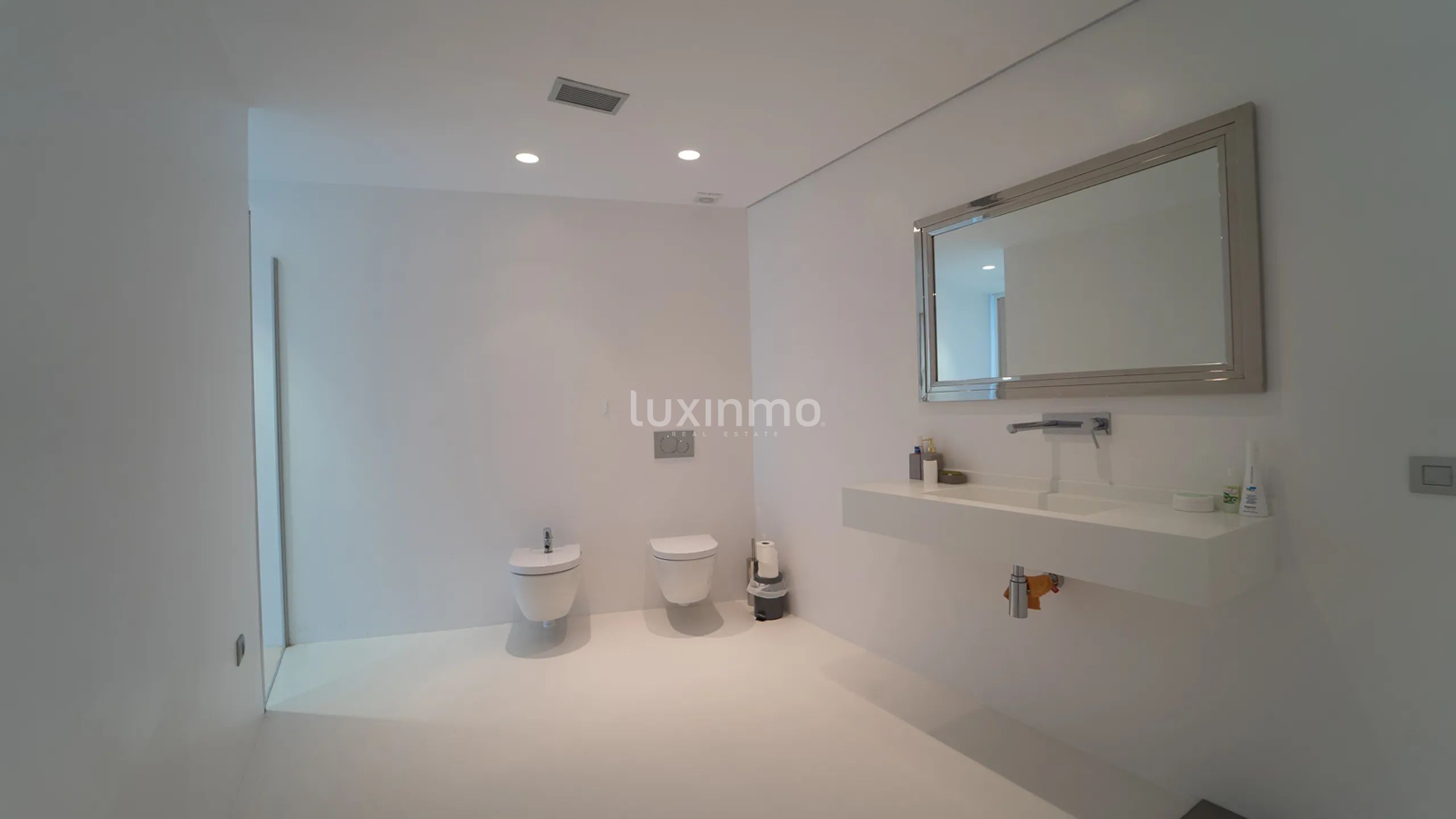 Villa for rent with sea views — photo 21