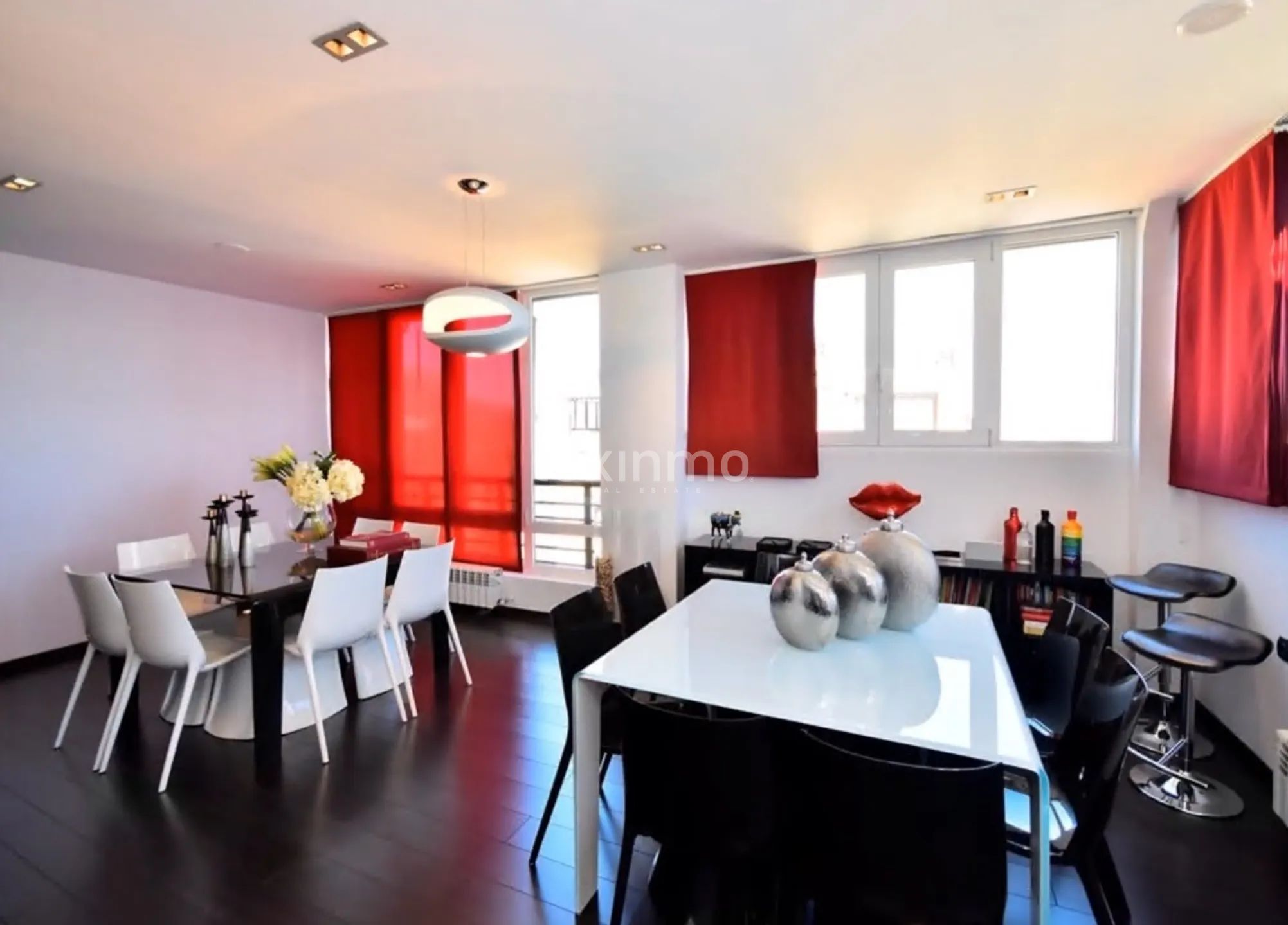 Duplex penthouse with solarium terrace located in Playa de Poniente in Benidorm — photo 8