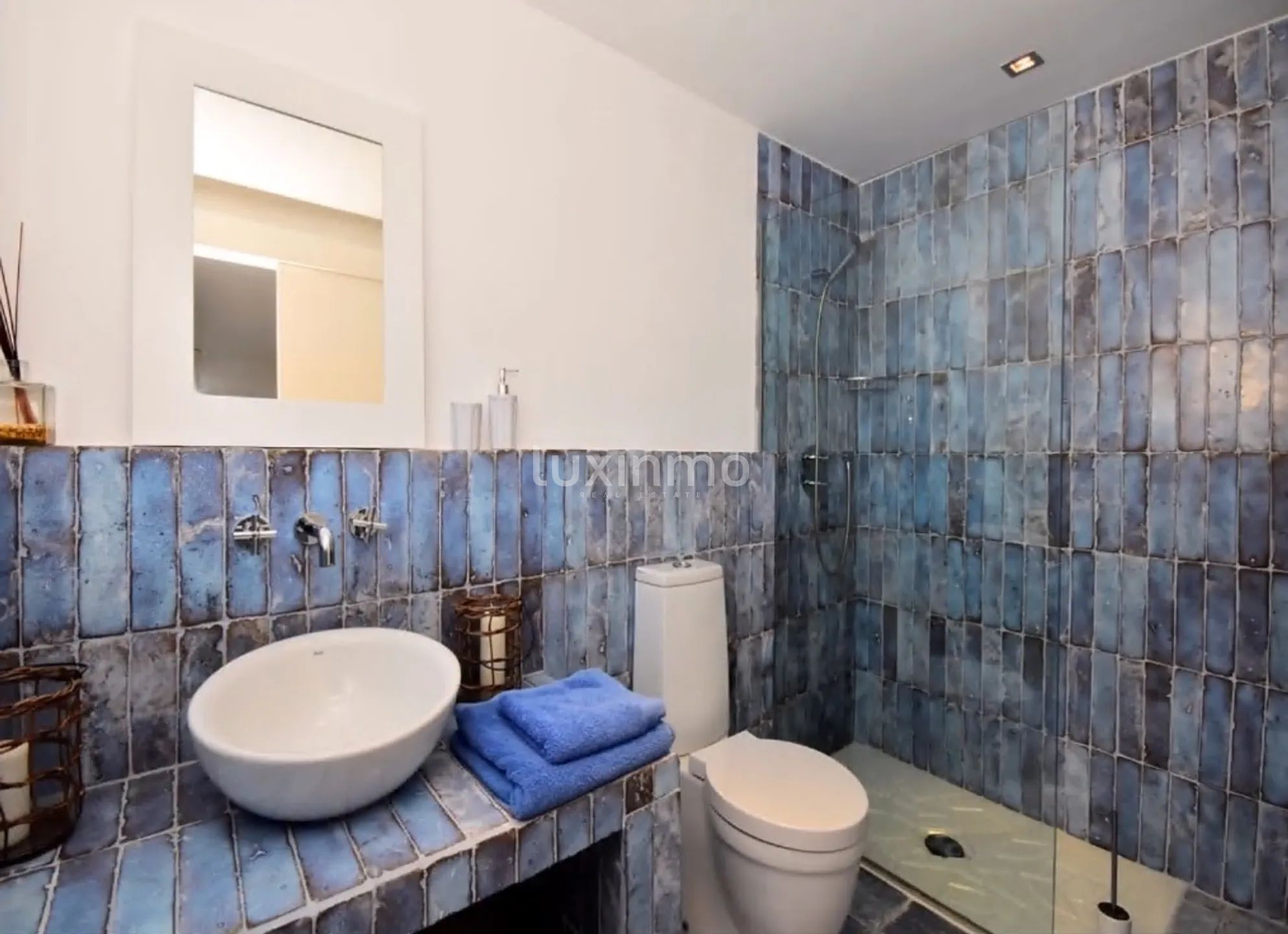 Duplex penthouse with solarium terrace located in Playa de Poniente in Benidorm — photo 21