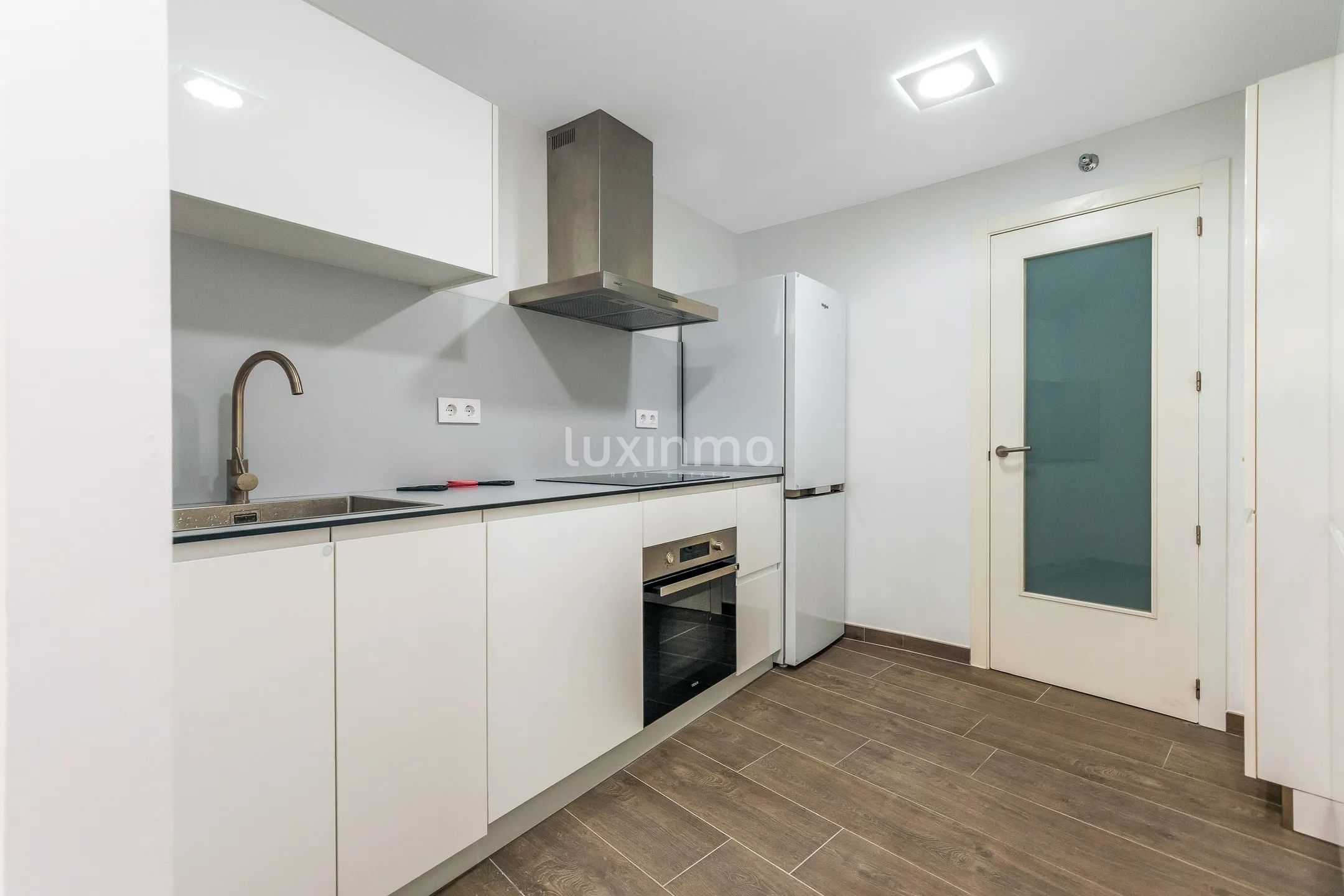 Spectaculaire flat met uitzicht op zee in Mascarat — photo 8