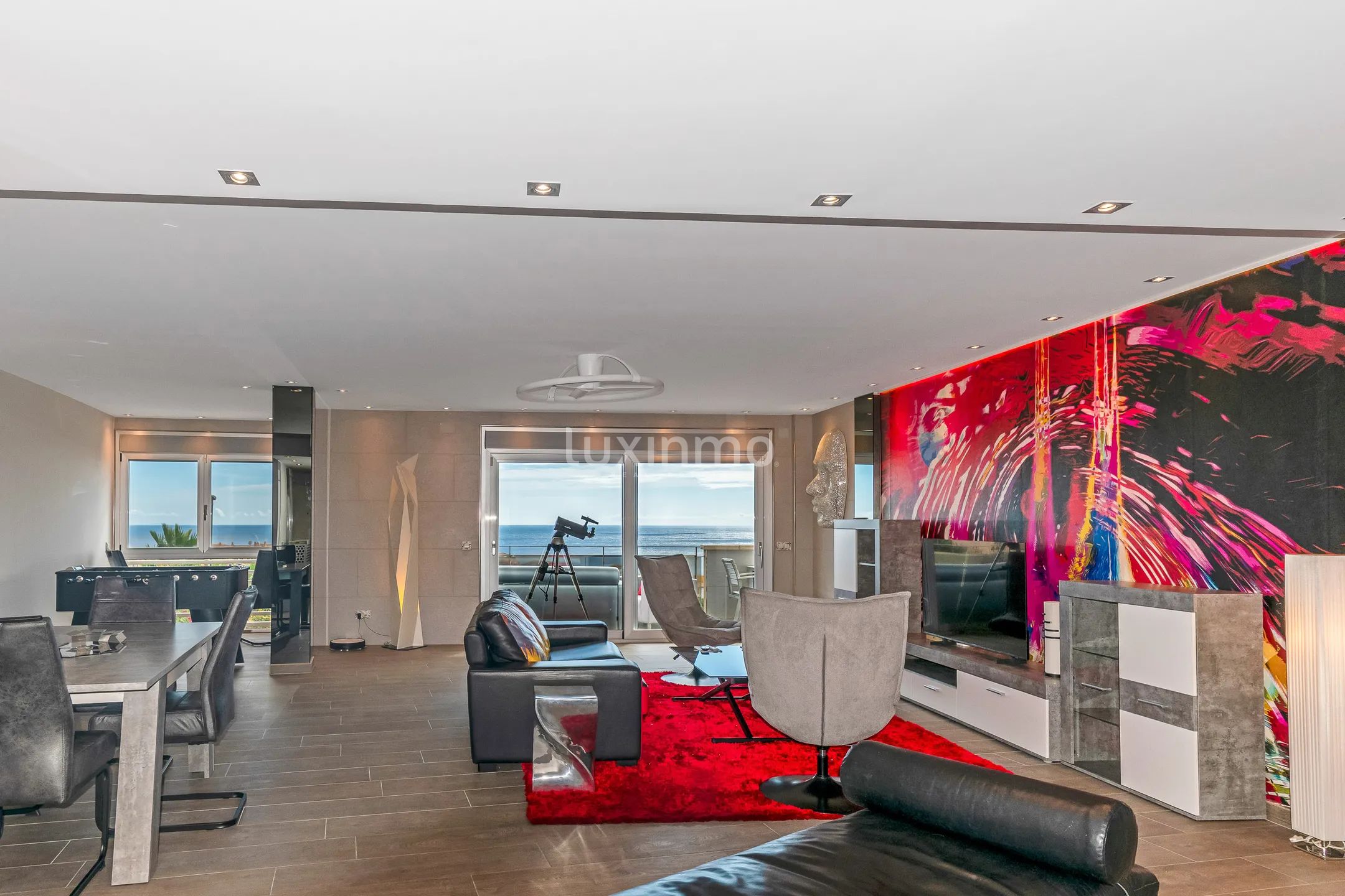 Spectaculaire flat met uitzicht op zee in Mascarat — photo 1