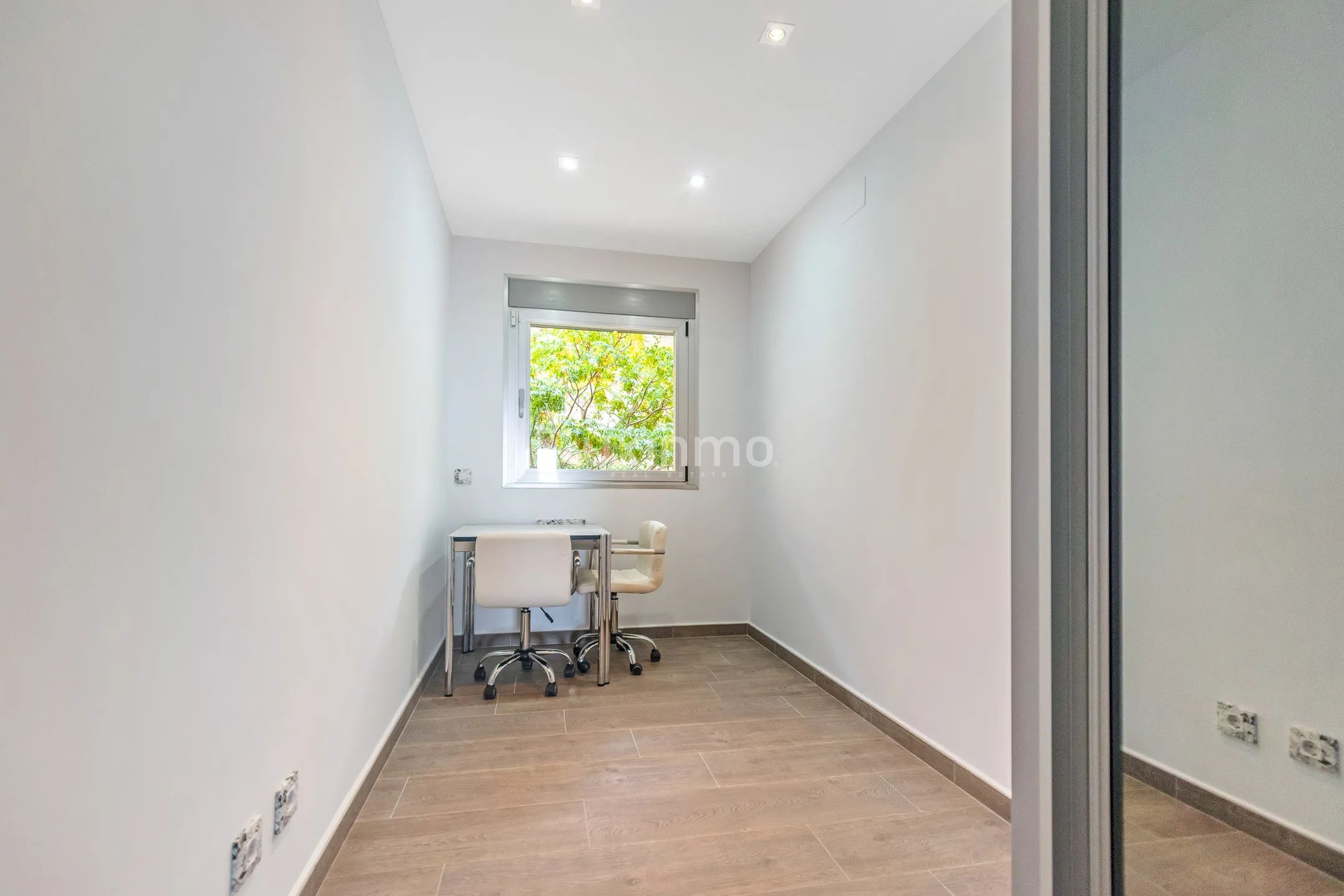 Spectaculaire flat met uitzicht op zee in Mascarat — photo 17