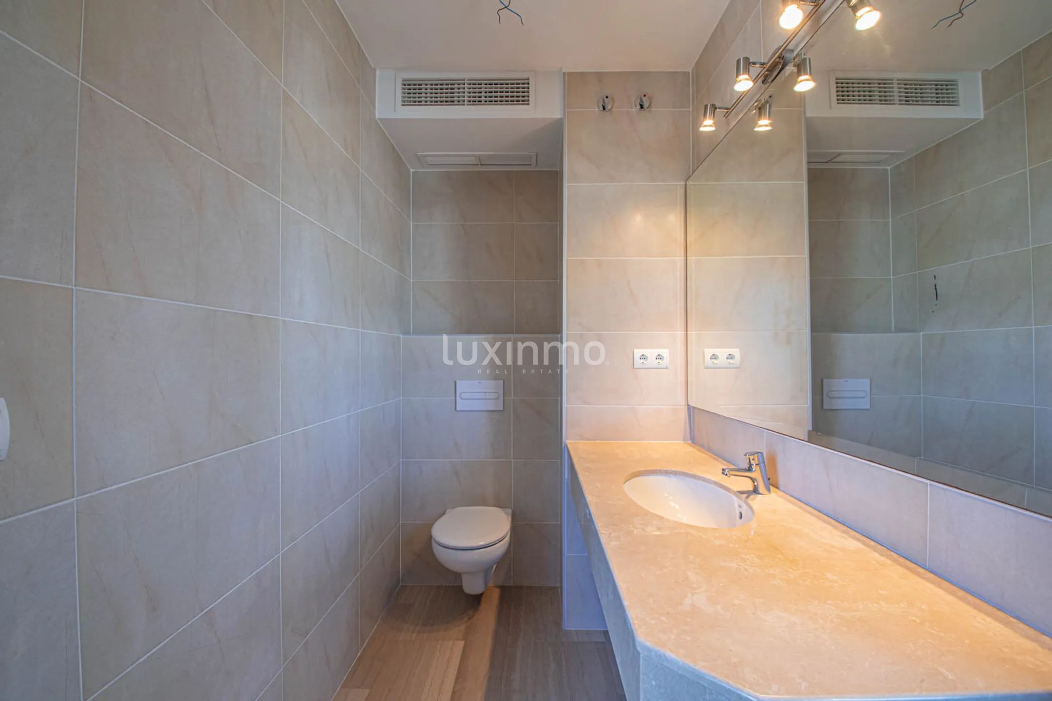 Atico en primera linea del mar en Javea — photo 10