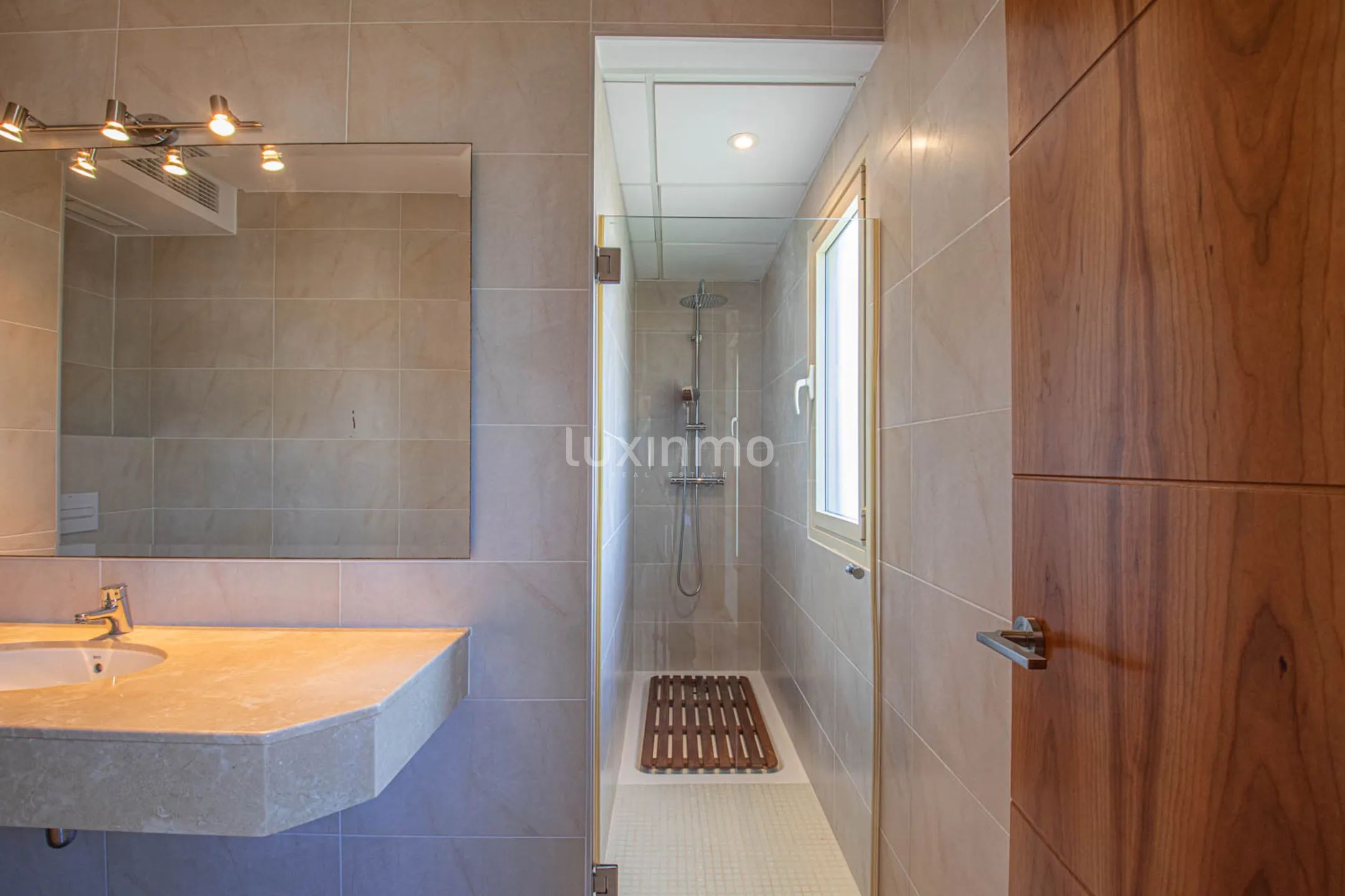 Atico en primera linea del mar en Javea — photo 11