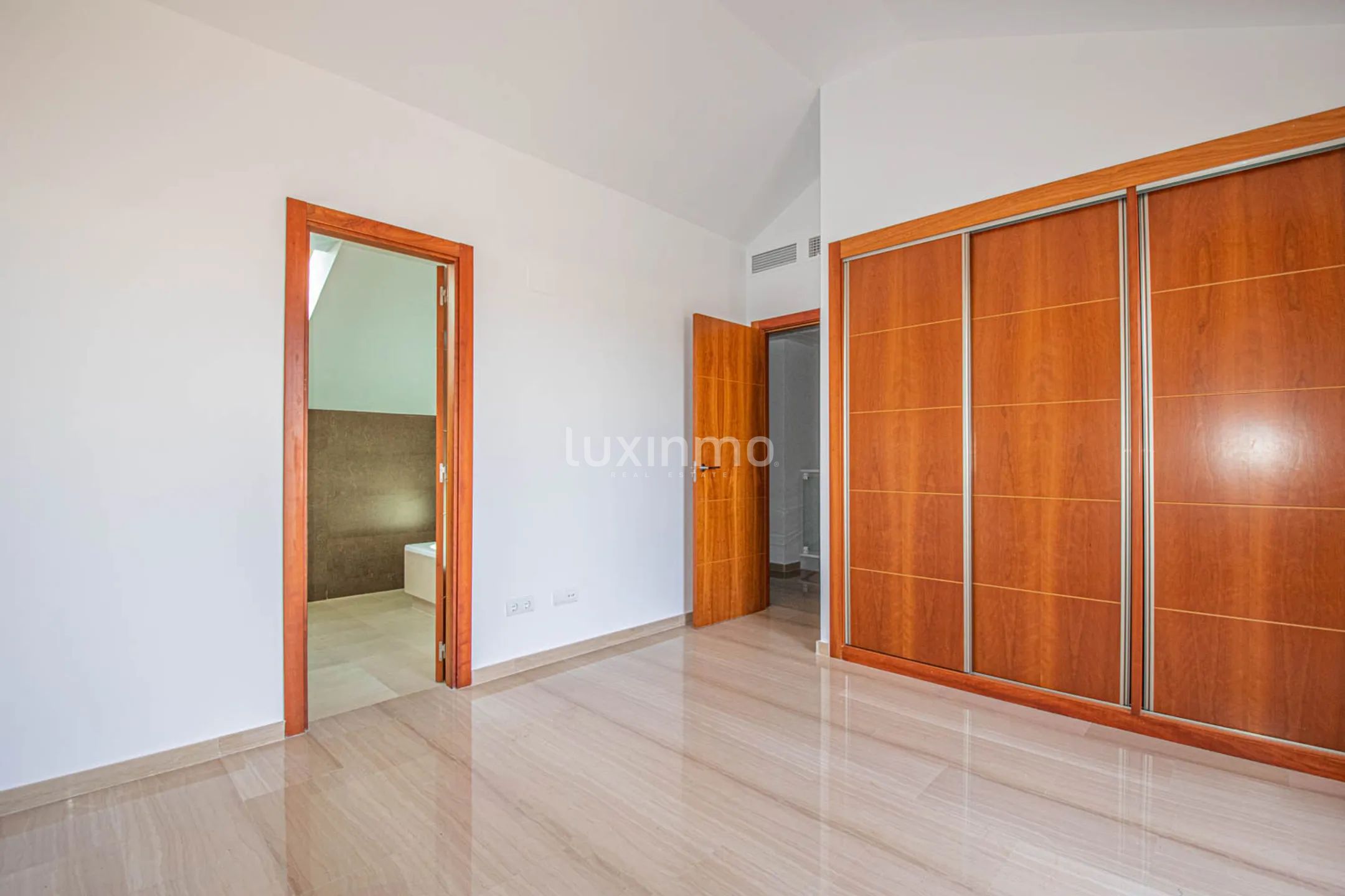 Atico en primera linea del mar en Javea — photo 18