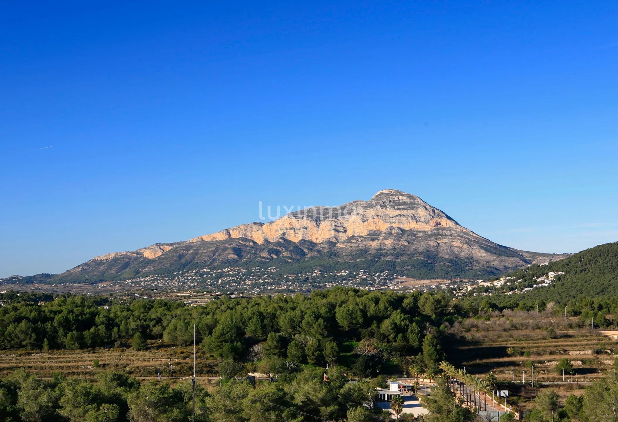 Elegant luxury villa with sea views for sale in Javea — photo 5