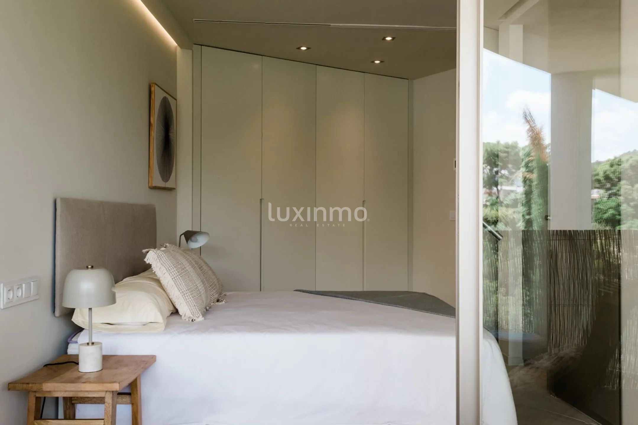 Nouvelle villa de luxe à vendre avec accès à la mer dans le sud-ouest d'Ibiza — photo 21