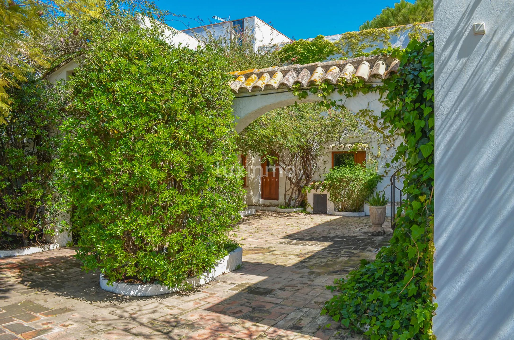 Large charming finca close to Denia — photo 23