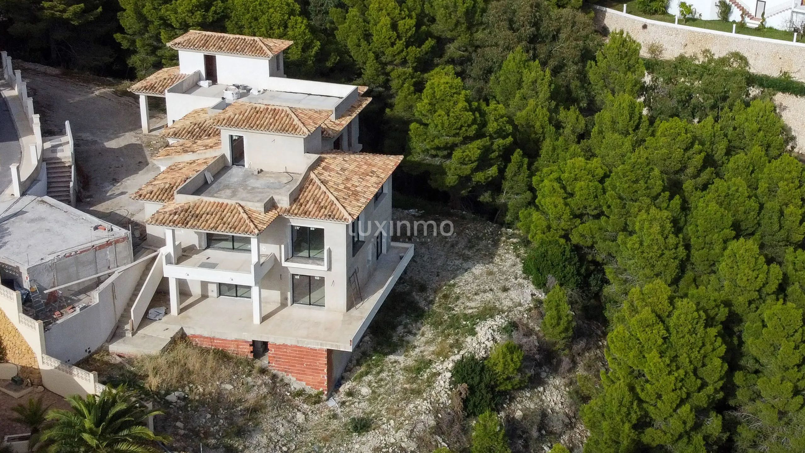 Casa semi adosada en Altea la Vella con bonitas vistas al Mar — photo 1