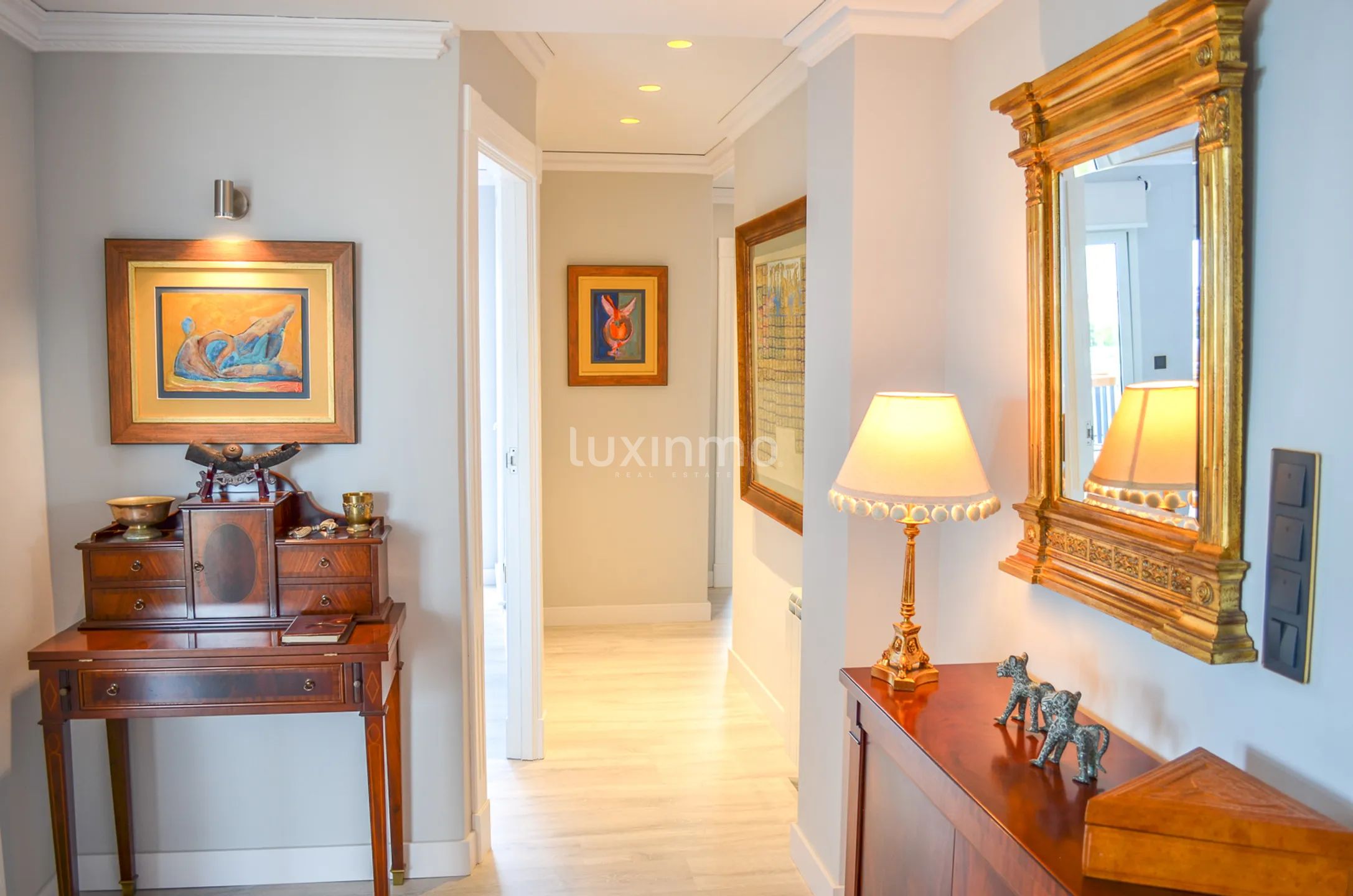 Luxury frontline penthouse — photo 14