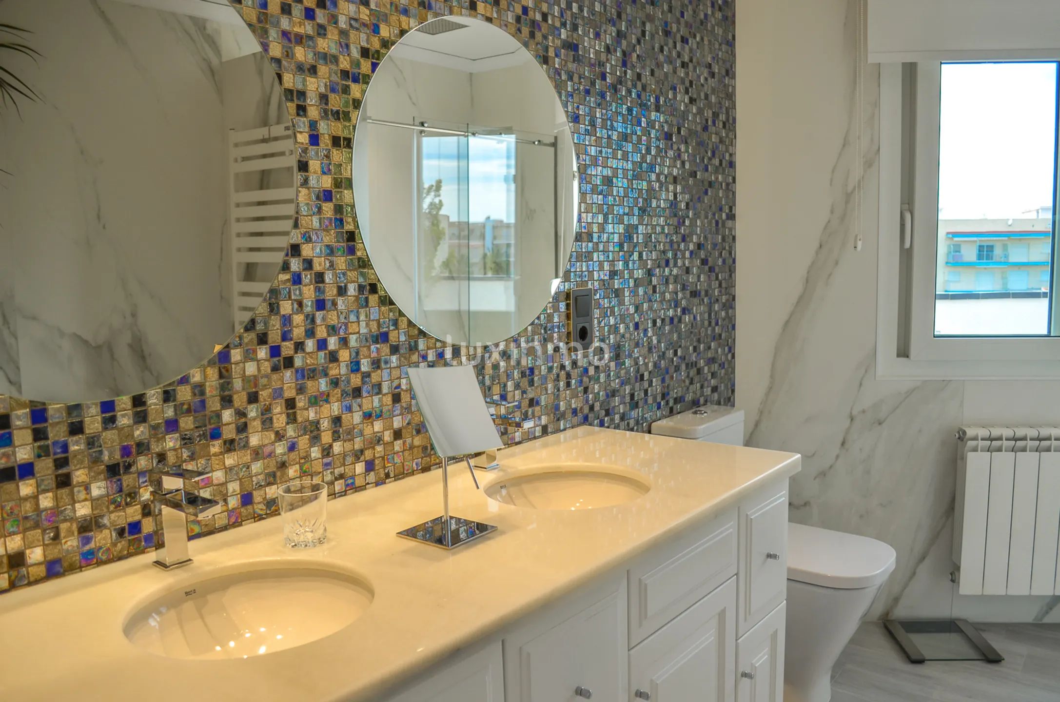 Luxury frontline penthouse — photo 10