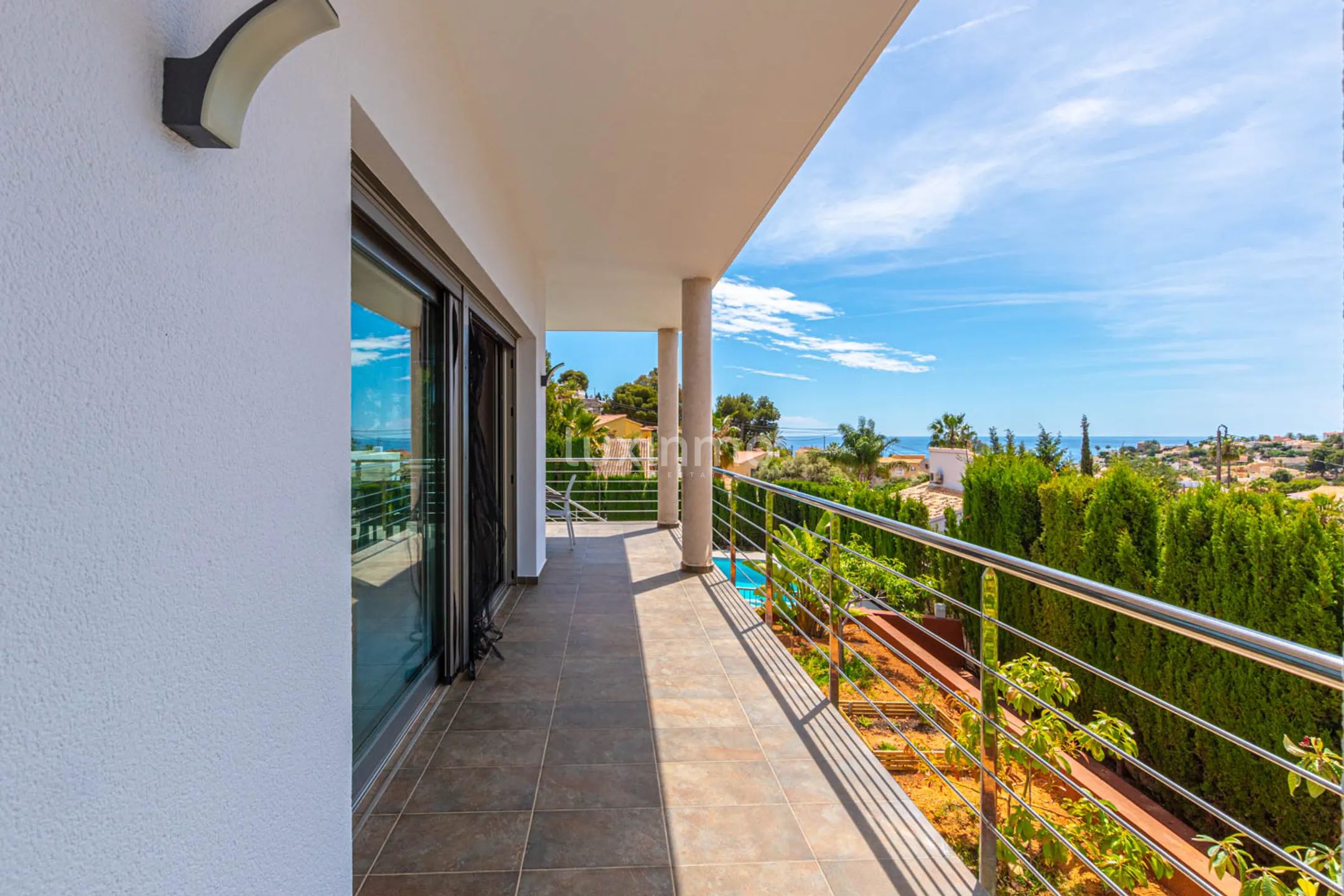 House with sea view for sale in Calpe — photo 13