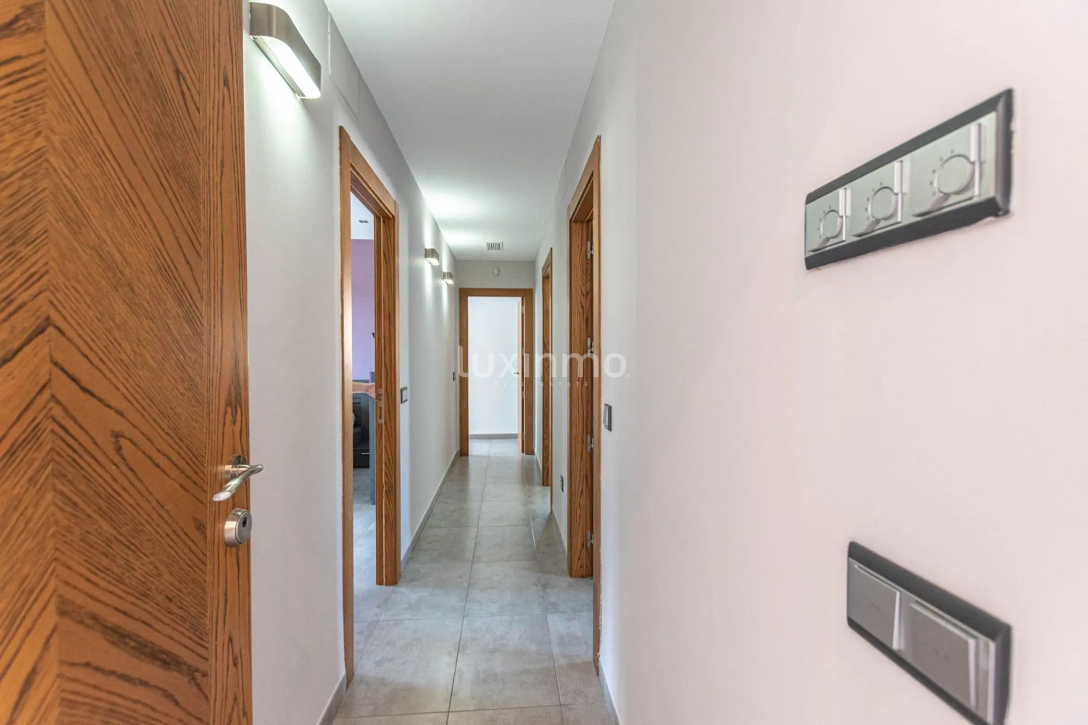 House with sea view for sale in Calpe — photo 18