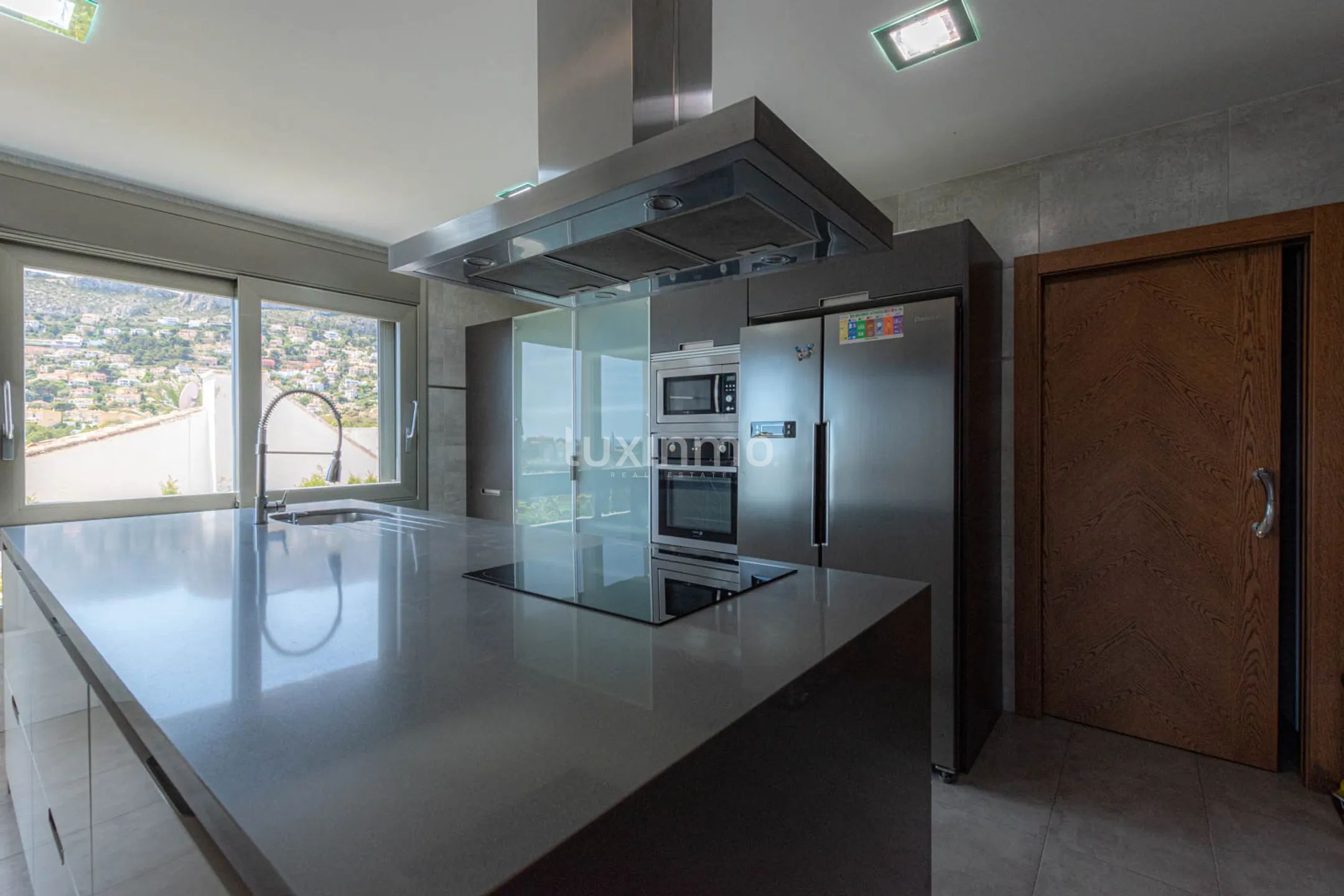 House with sea view for sale in Calpe — photo 25