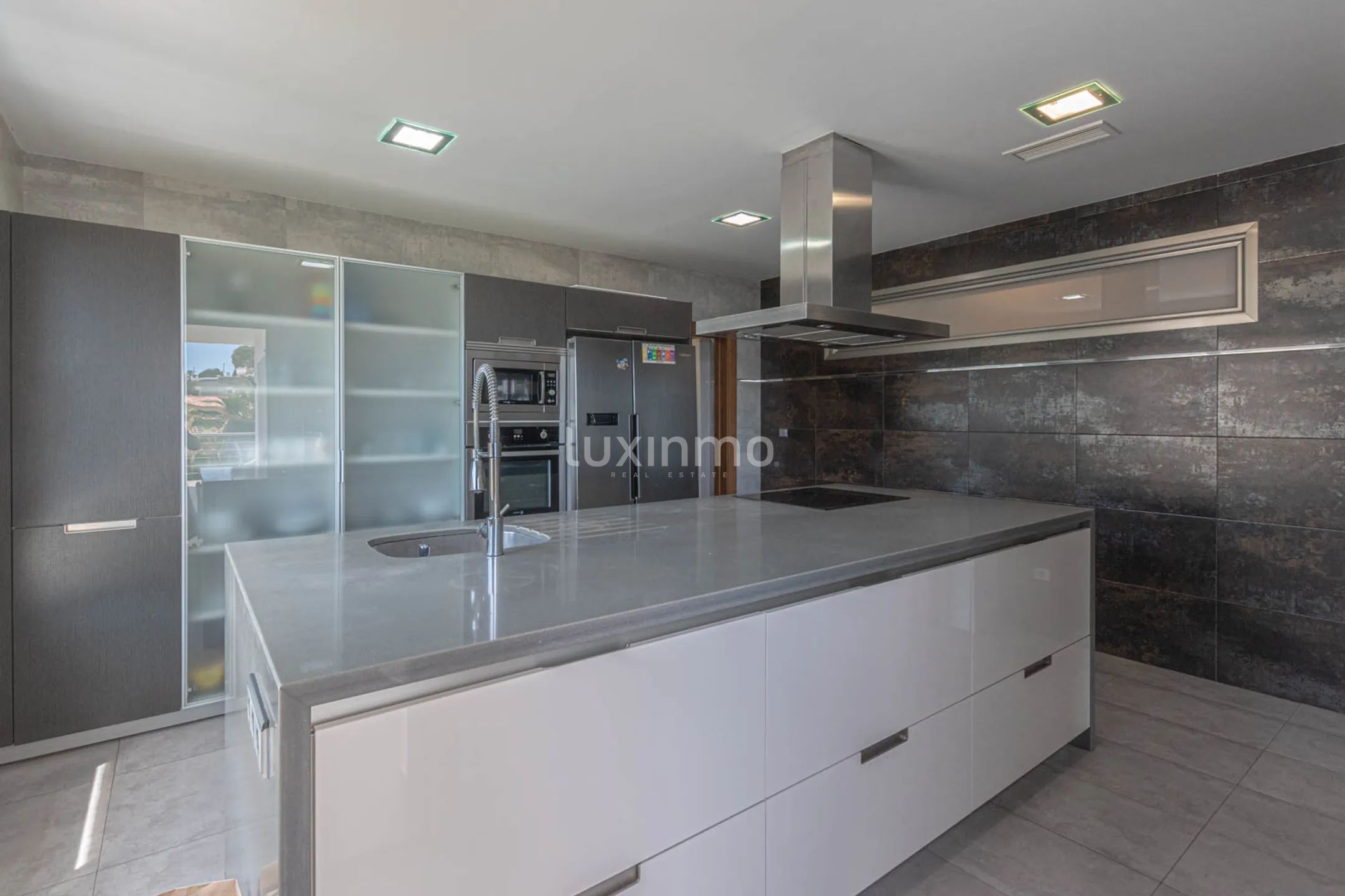 Дом с видом на море на продажу в Кальпе — photo 23