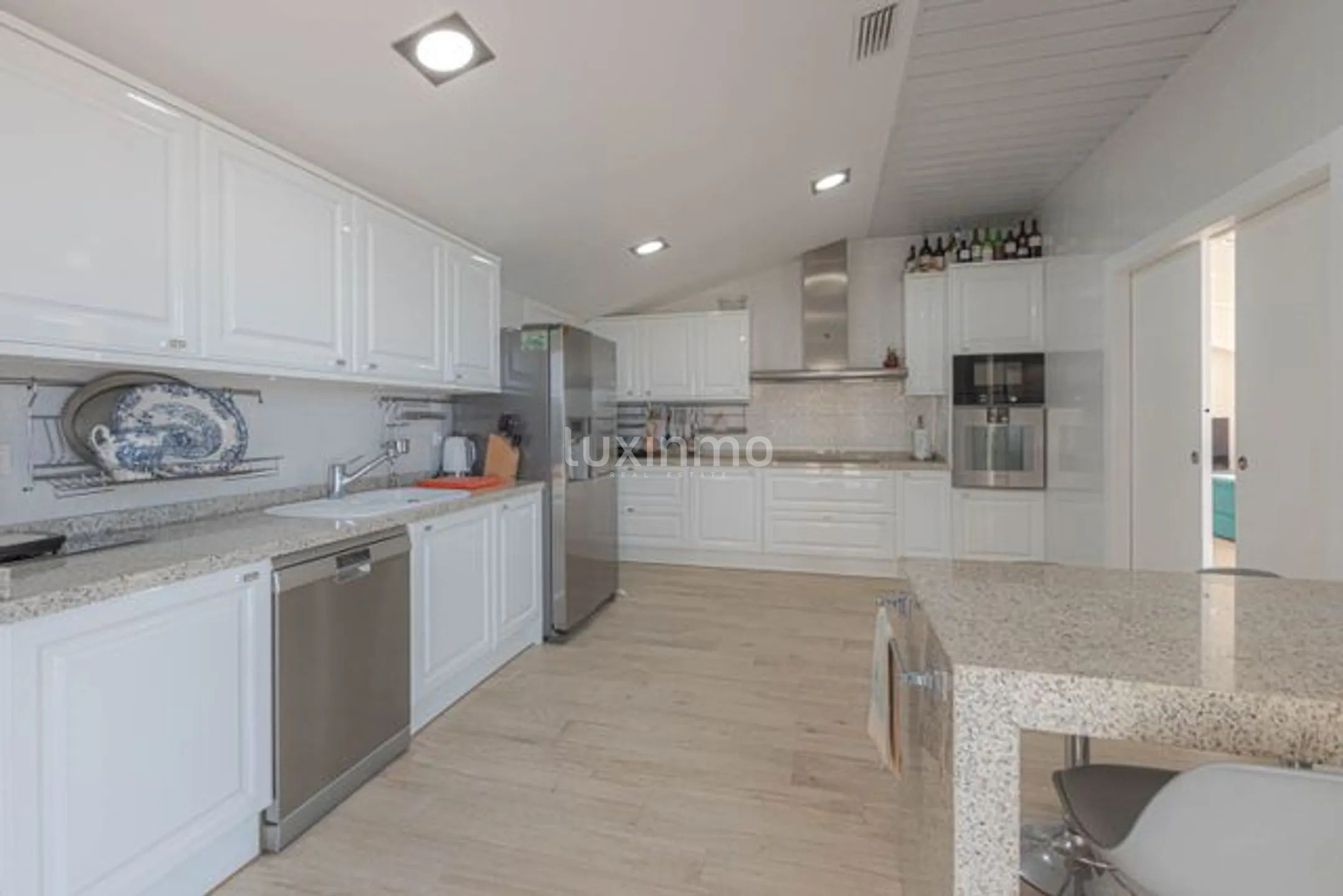 Penthouse avec vue sur la mer à vendre à Mascarat — photo 51