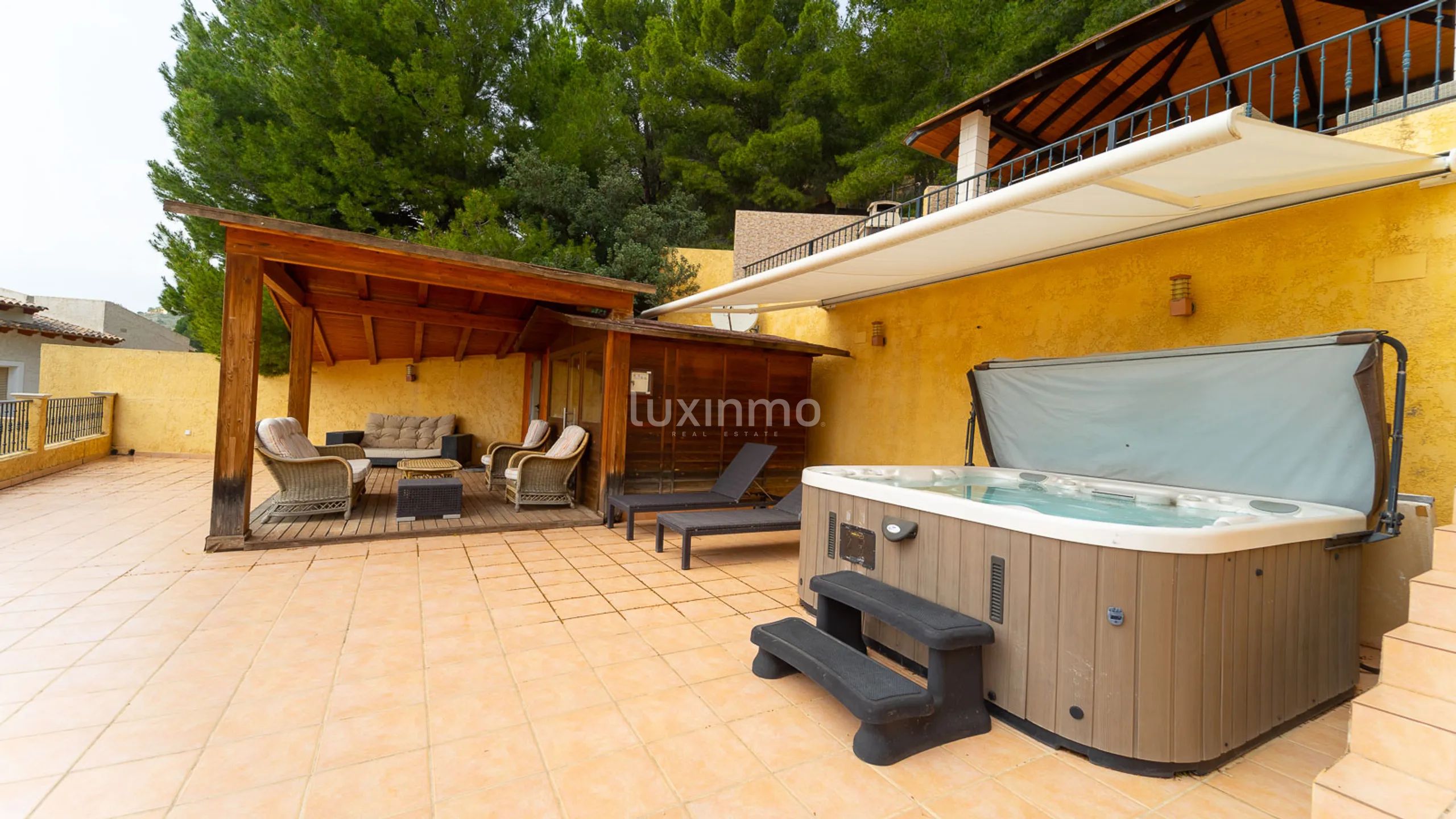 Mediterranean style villa with sea views in Altea Hills — photo 3