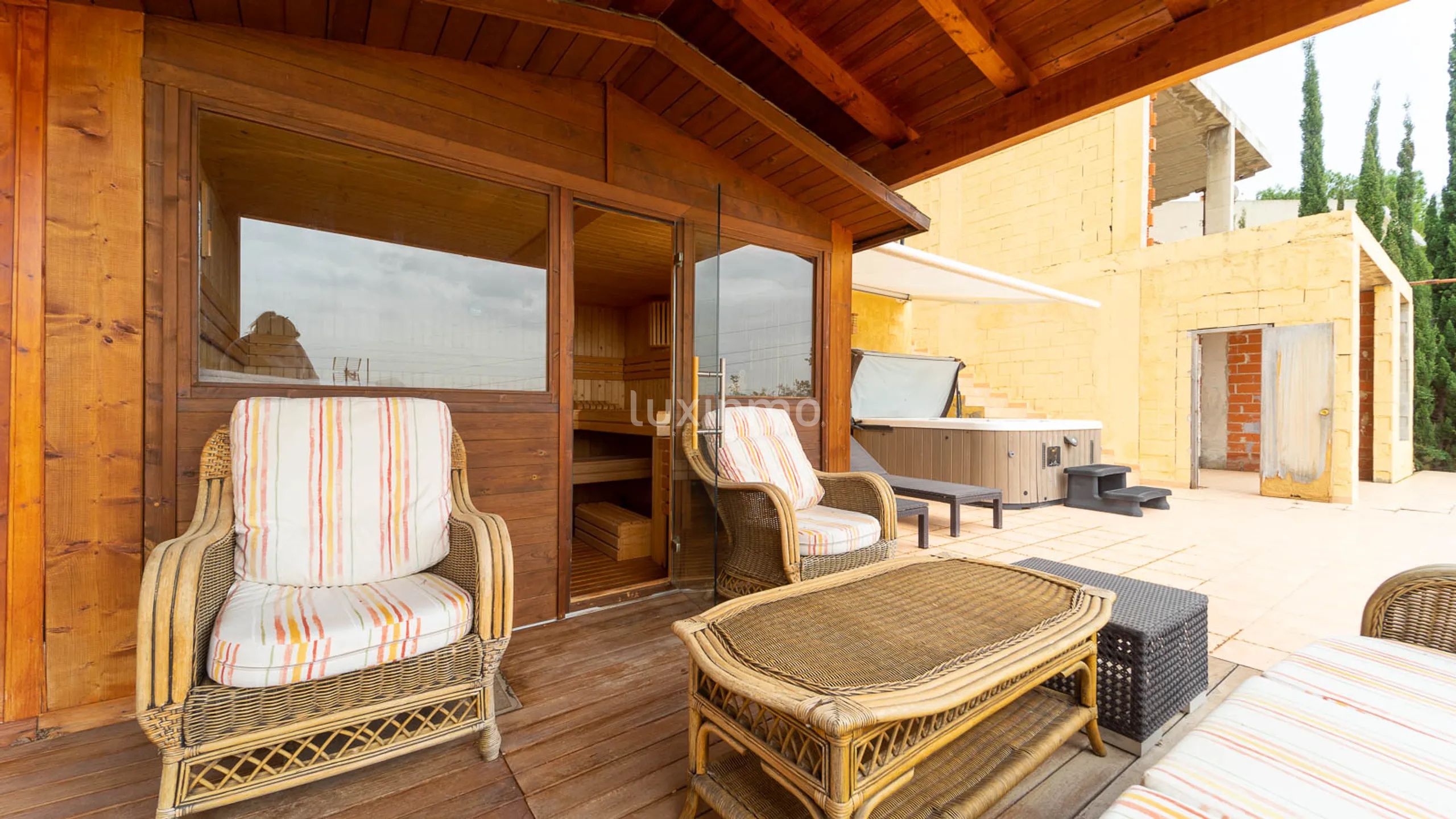 Mediterranean style villa with sea views in Altea Hills — photo 36