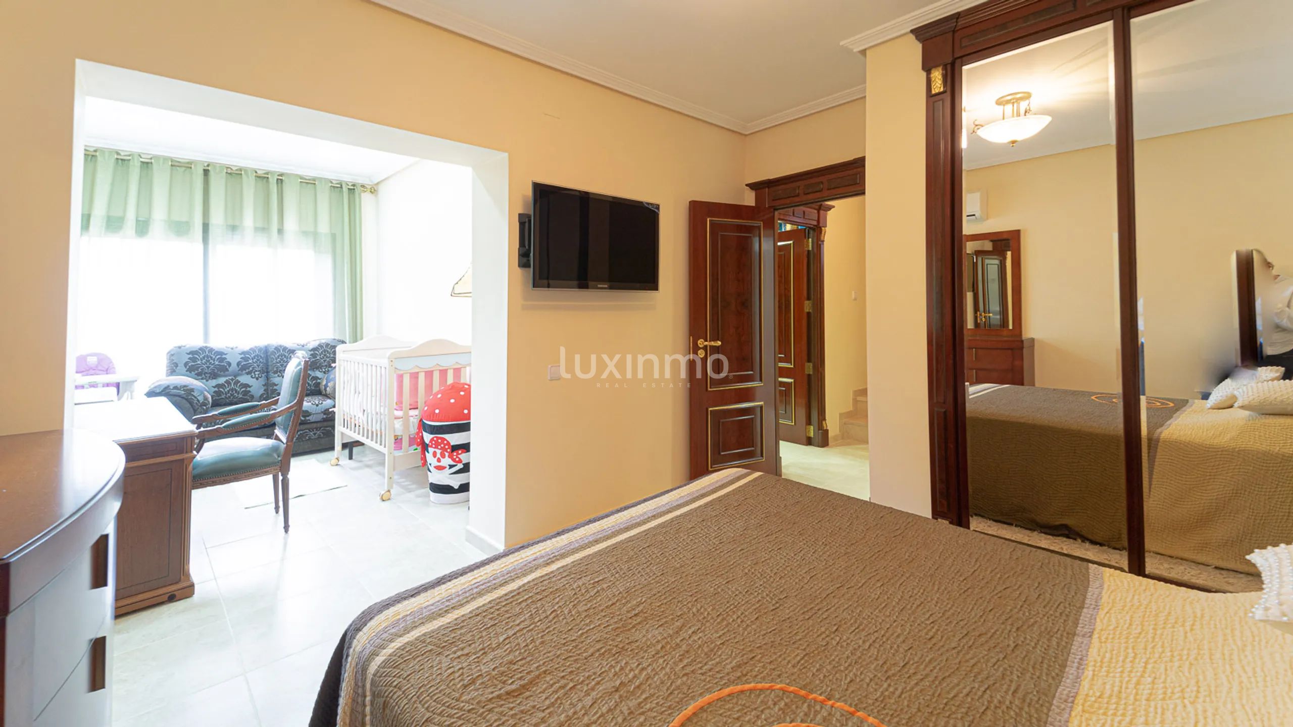 Mediterranean style villa with sea views in Altea Hills — photo 18