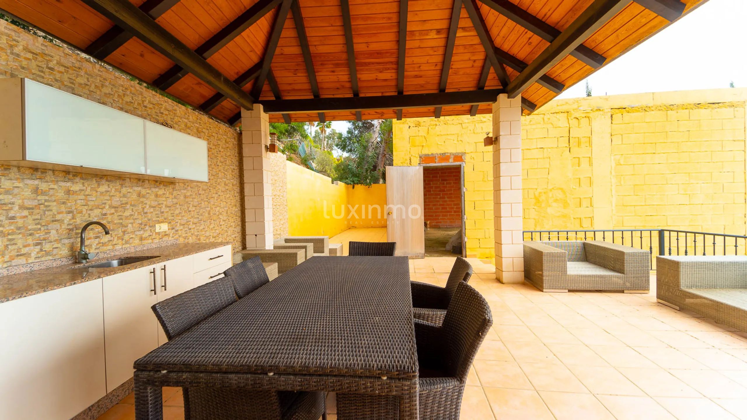 Mediterranean style villa with sea views in Altea Hills — photo 35