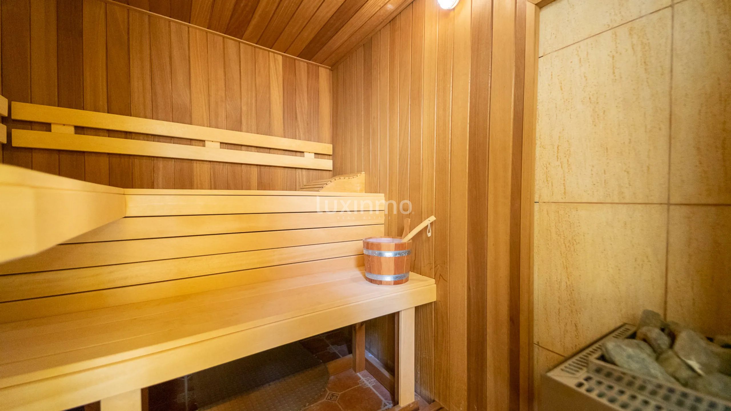 Mediterranean style villa with sea views in Altea Hills — photo 37